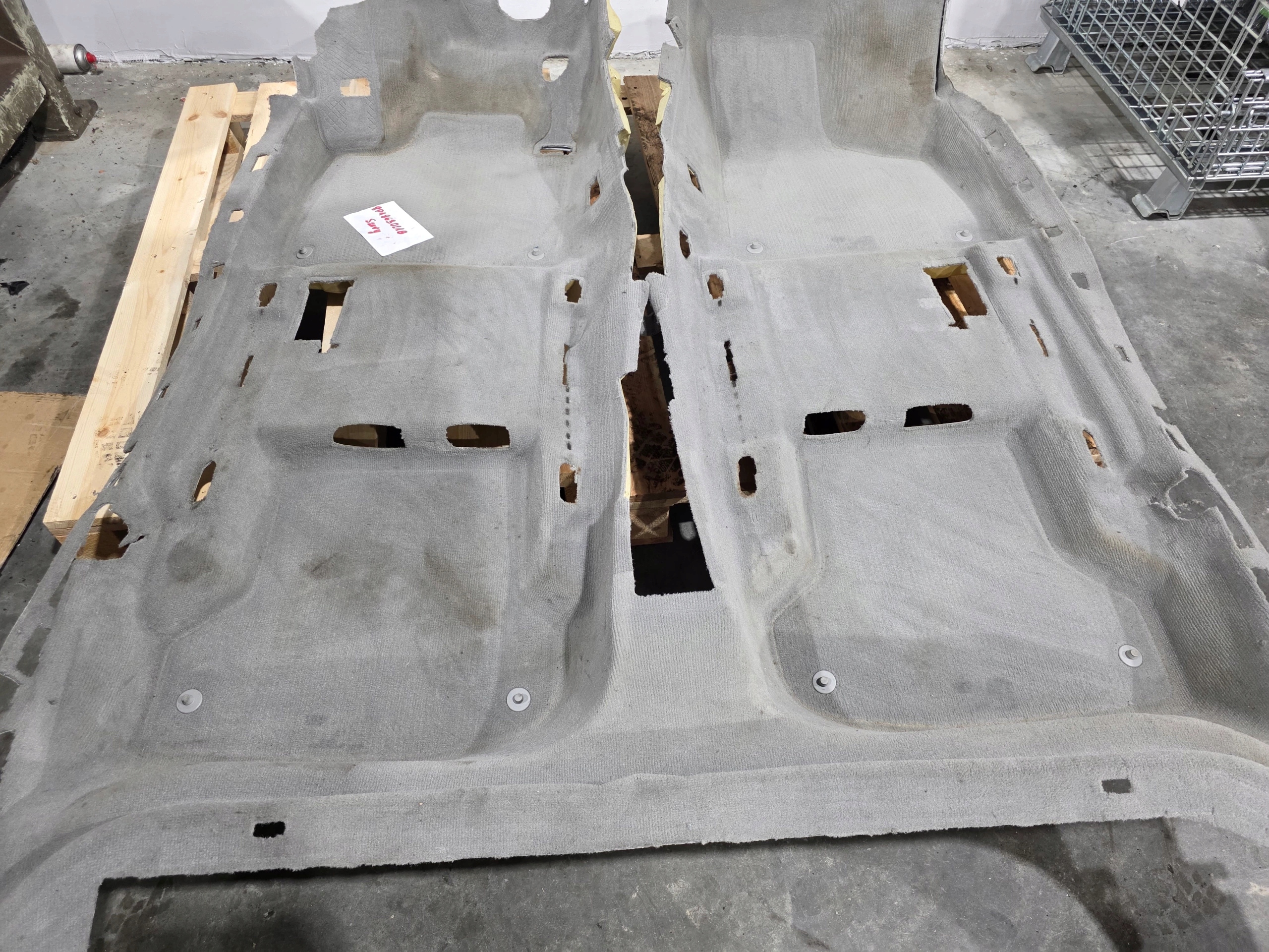 Matte Teppich AUTOTEPPICHE AUDI A3 8P 8P1863021B grau EUROPA