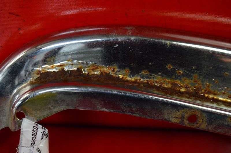 LISTWA ZDERZAKA LEWA TYŁ MERCEDES 220SE W211 SEDAN Strona zabudowy tył