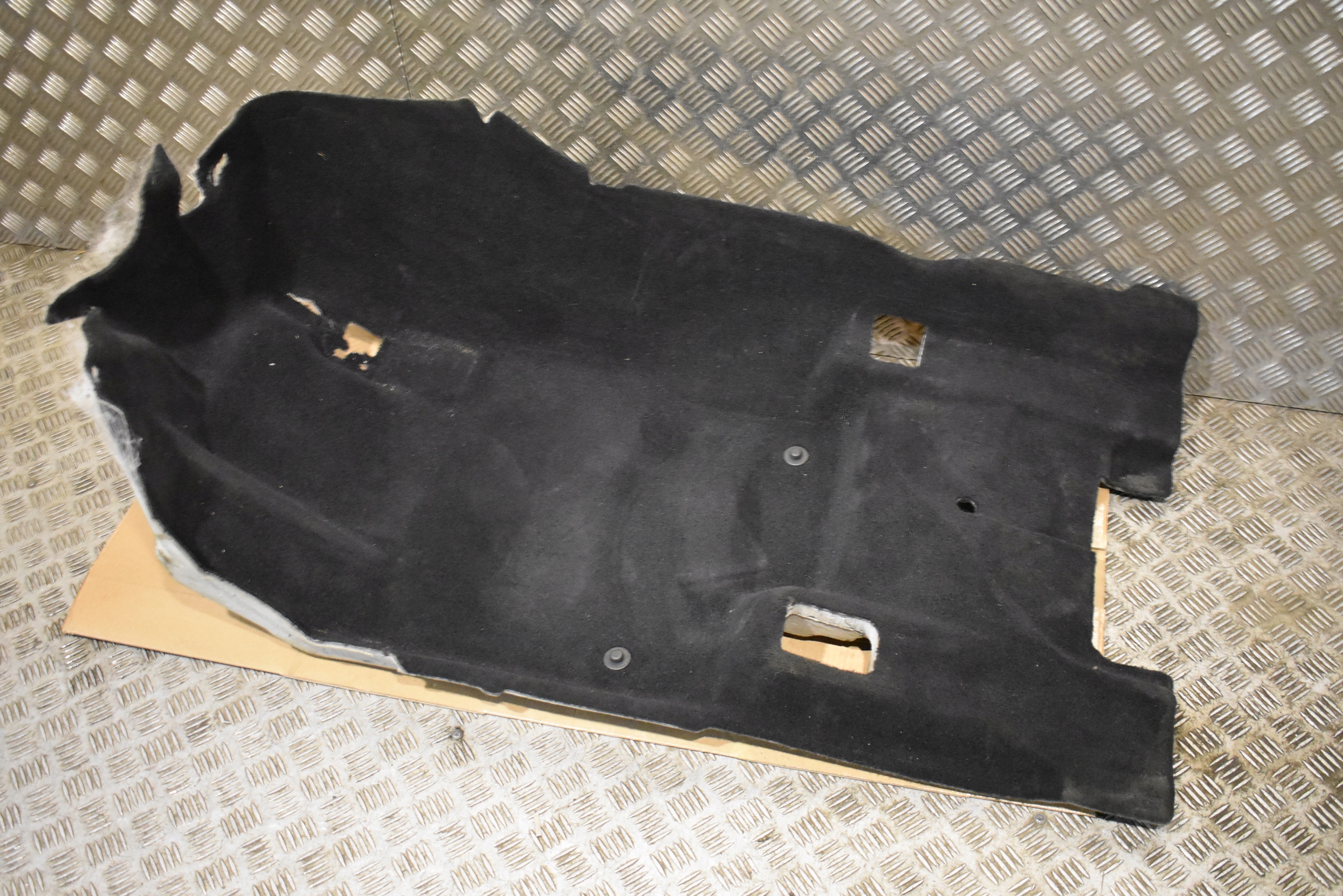 IDEALNY carpet front front left MERCEDES W167 C167 1