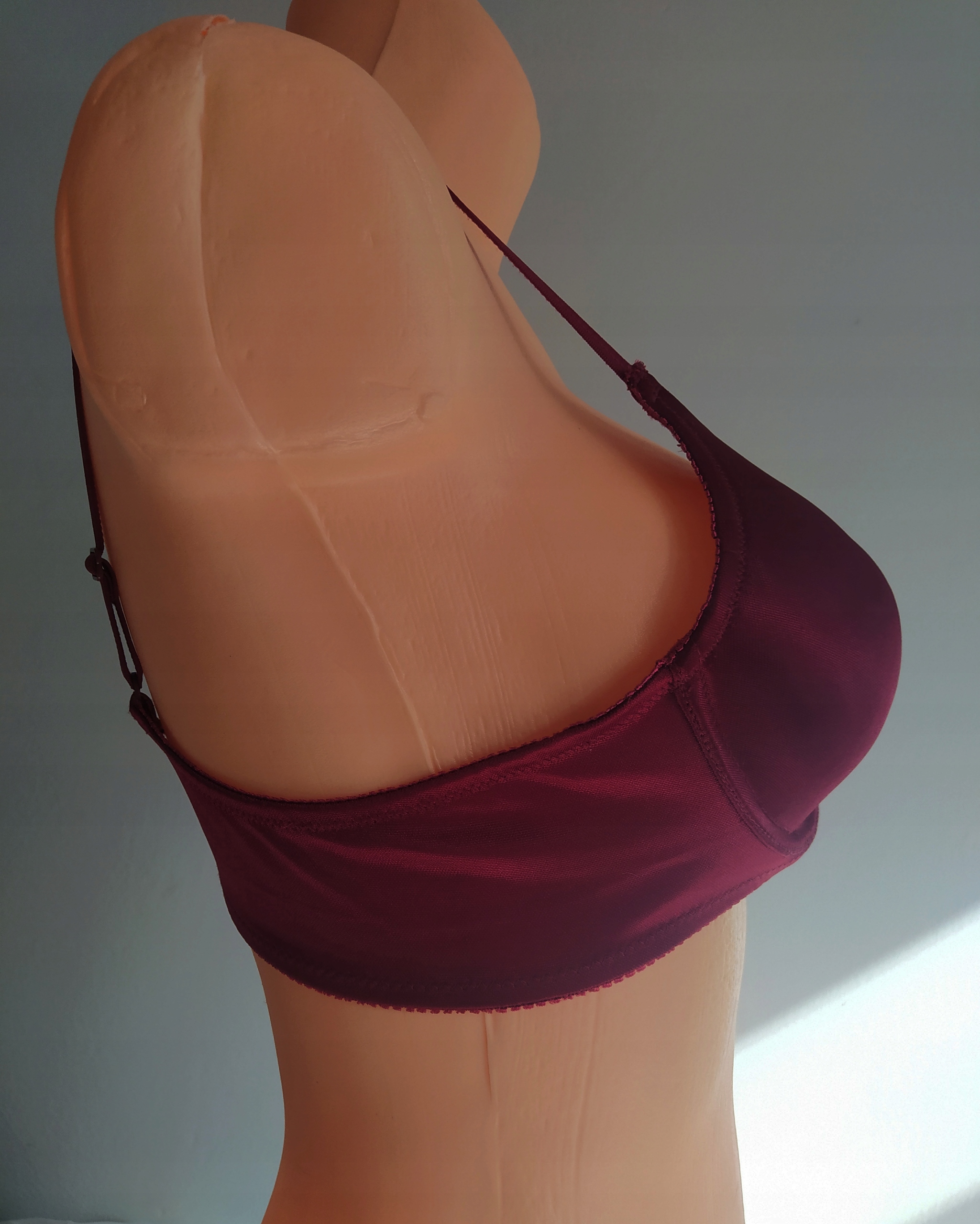 85AA 38AA Miss Astor biustonosz usztywniany bordo Odcień bordowy