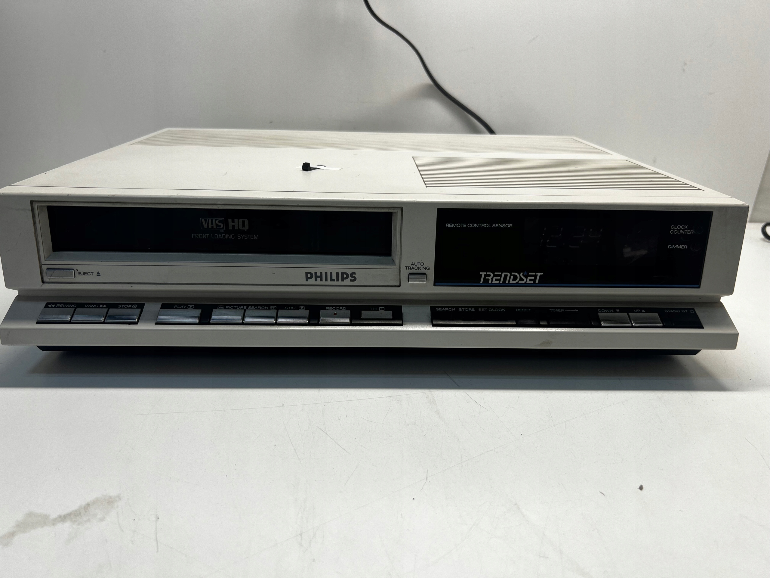 Видеомагнитофон Philips VR 6462 / 51W