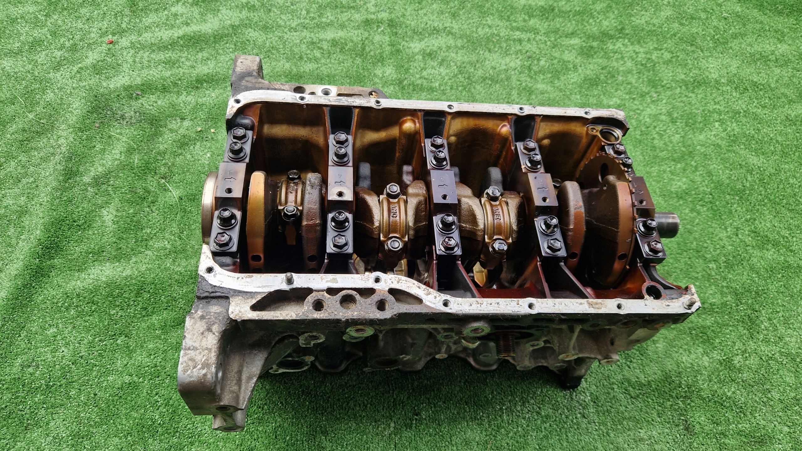 engine BLOK of the engine SUZUKI JIMNY 1.3 16v 82KM 2000R > 2004R M13A