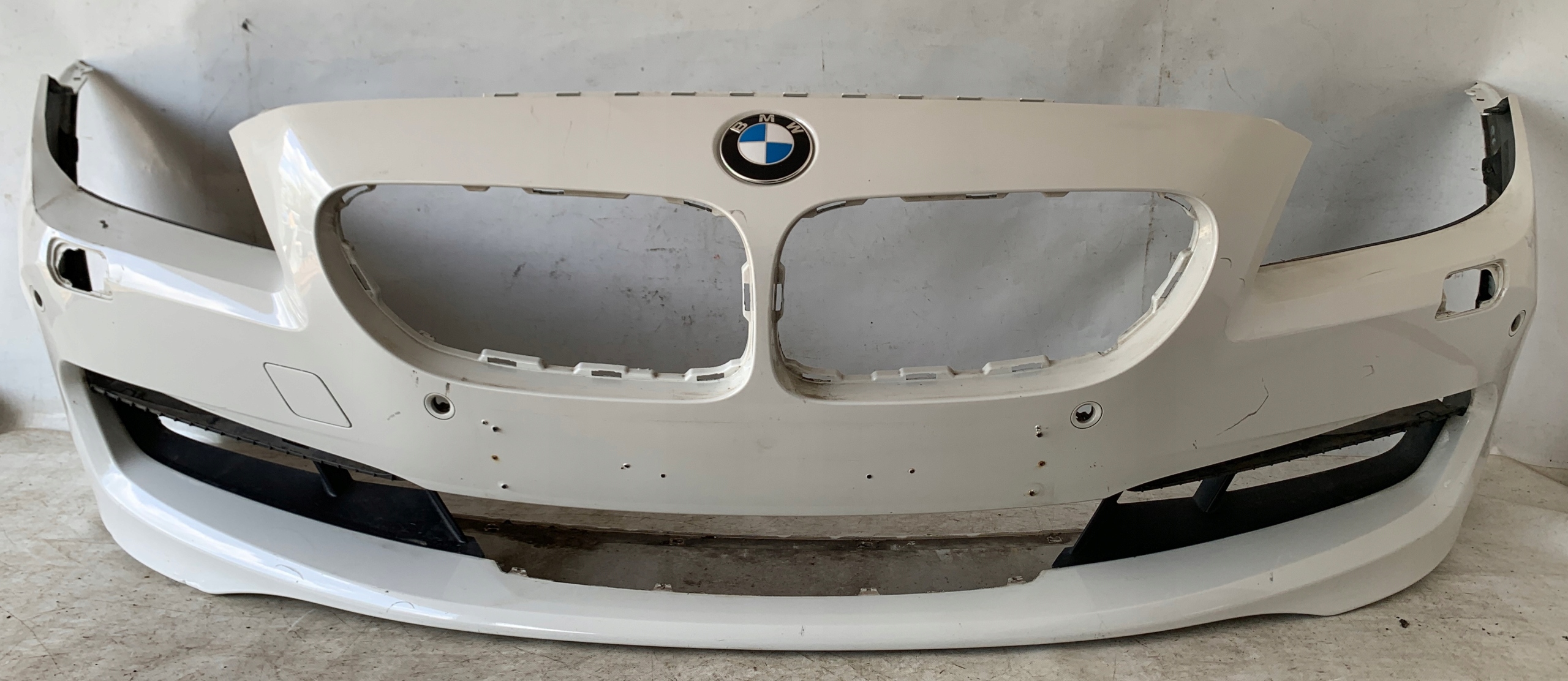 bumper front front BMW 6 F12 PDC washers