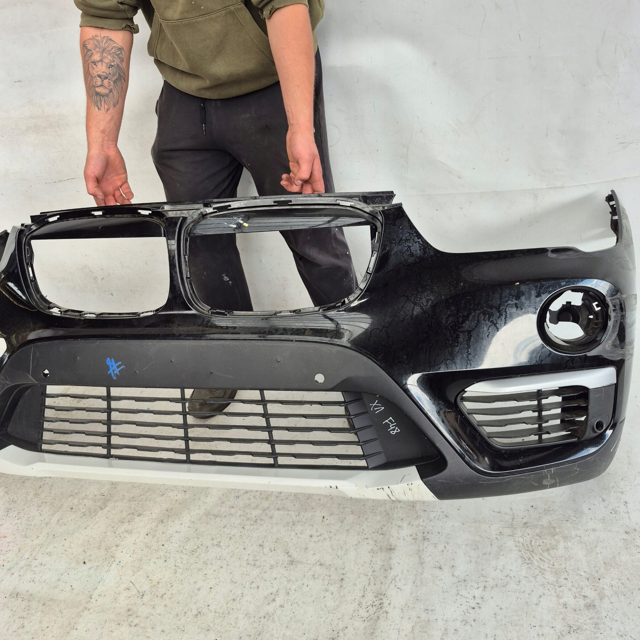 BMW X1 F48 15-19 bumper front front 6PDC