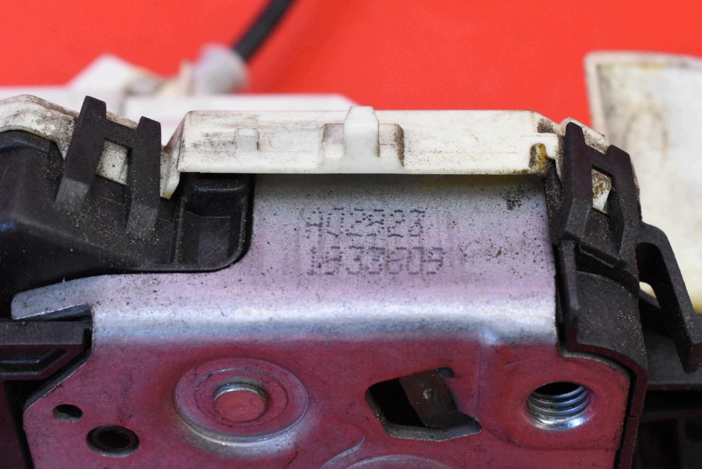 lock door left front front EU PSA825158 PEUGEOT 3008 1 and 10-13