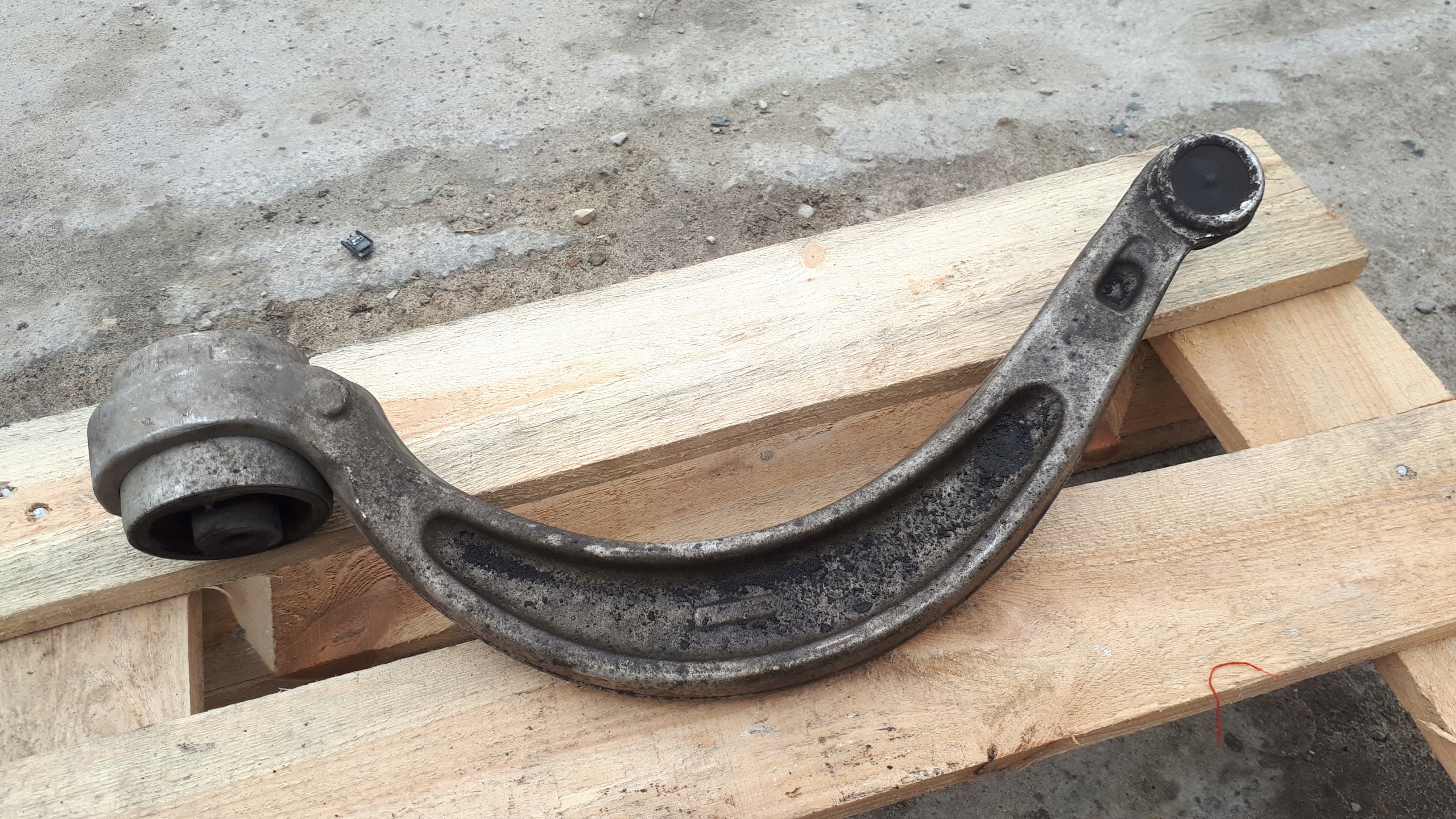 A4 B9 8W arm left front 8W0407693A A5 8W