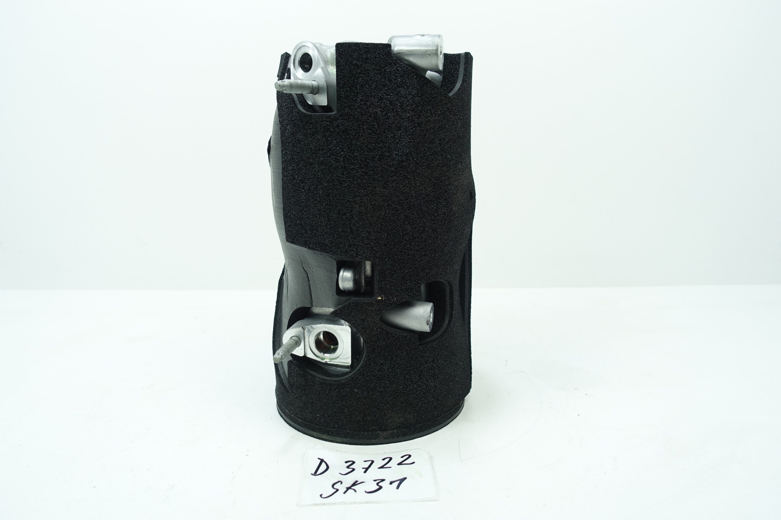 compressor compressor; of the air conditioning TESLA 3 LIFT Y
