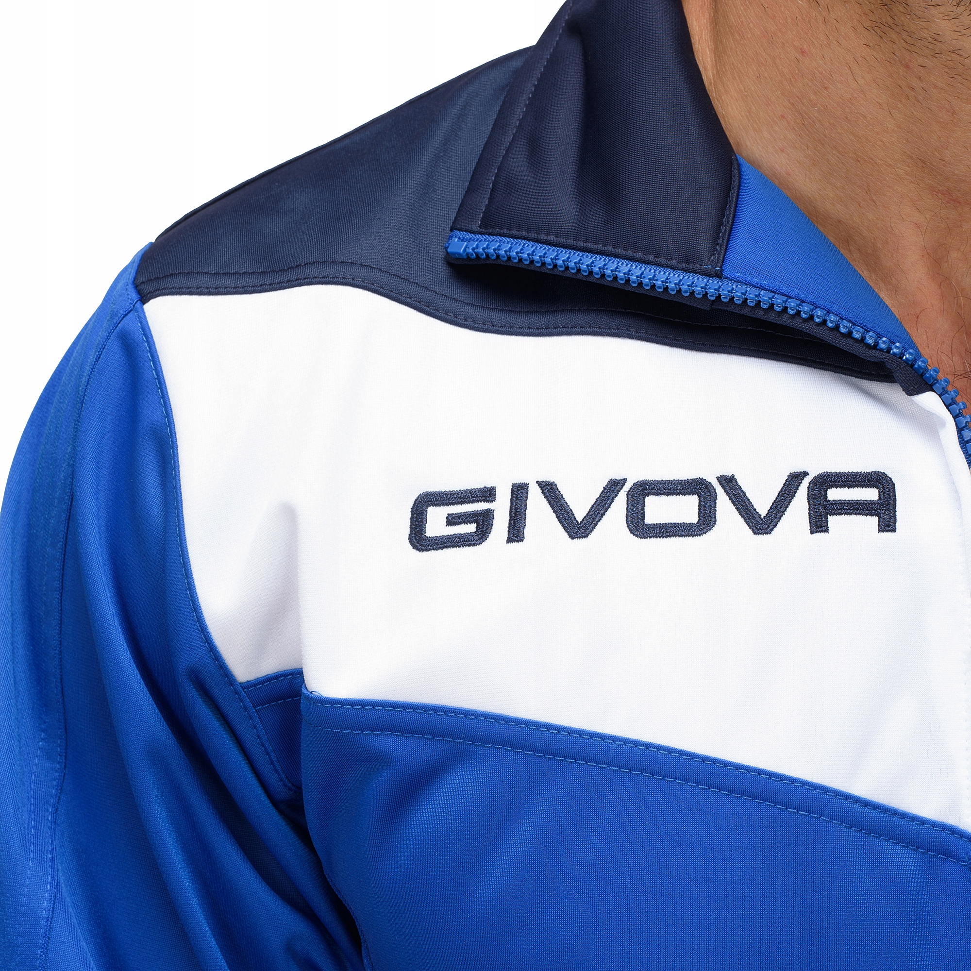 TR024-3 r. XXL GIVOVA CAMPO KOMPLET DRESOWY Rodzaj spodni zwężana nogawka