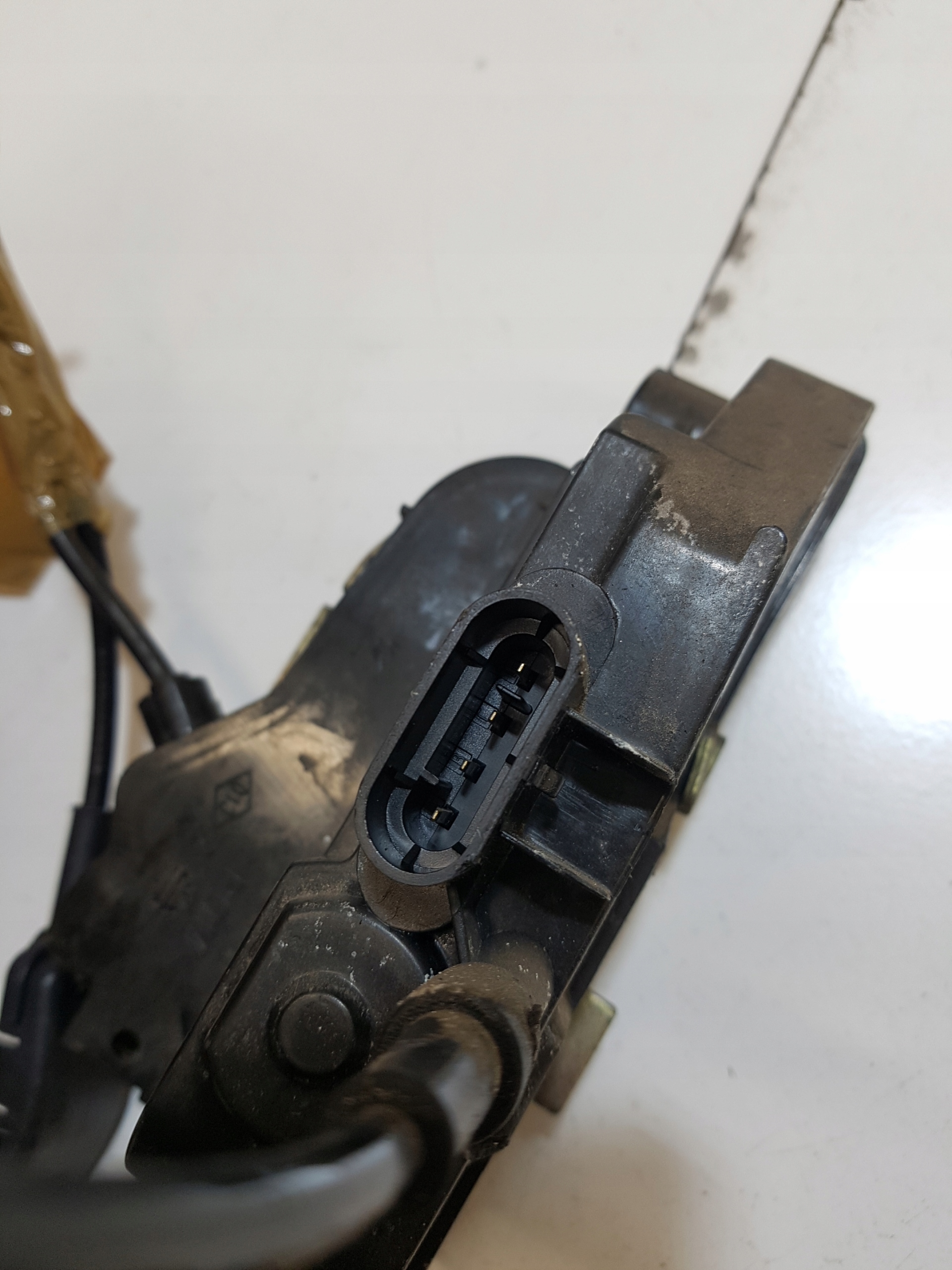 lock door right front RENAULT SCENIC 2 4 PIN