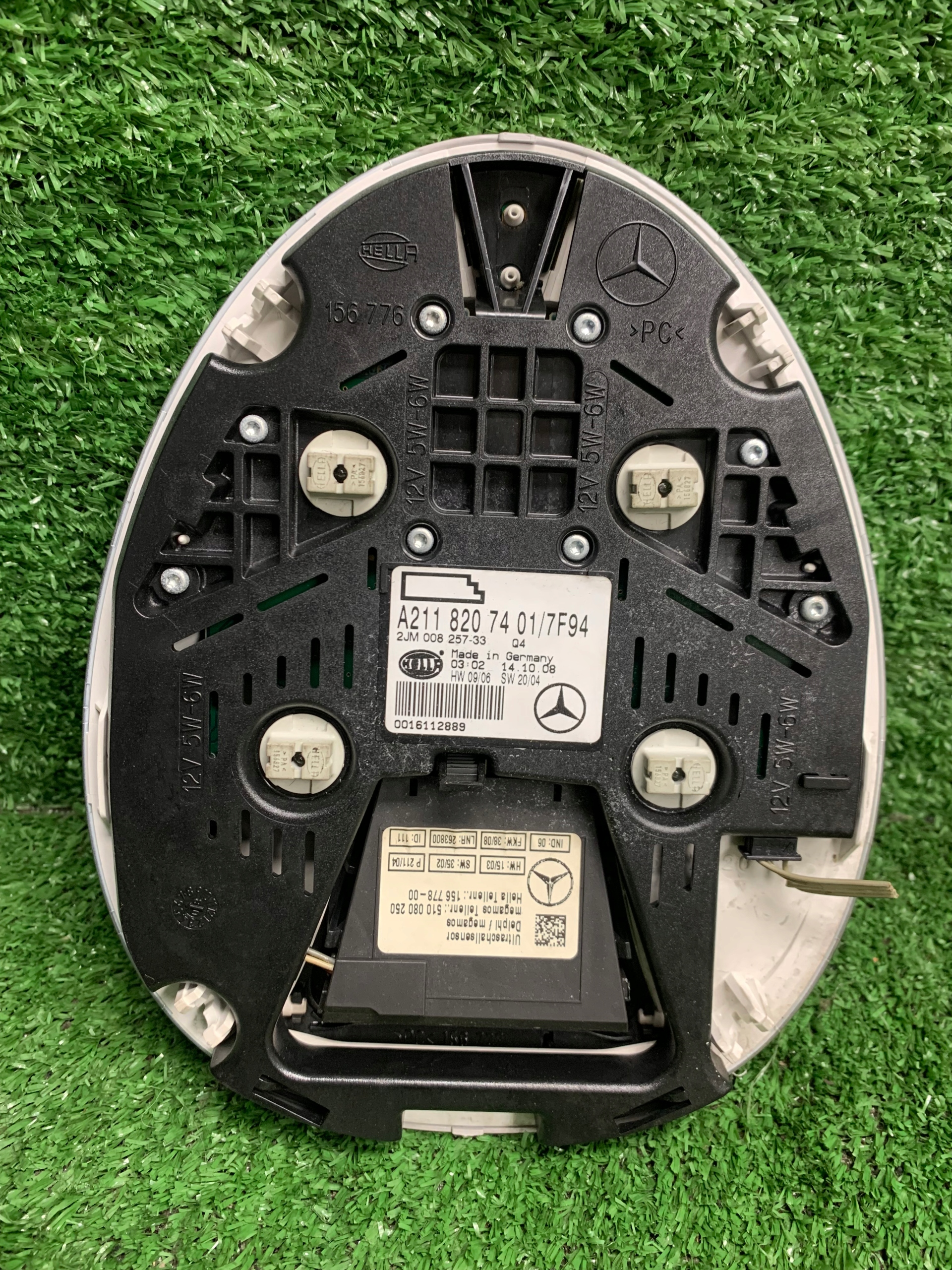 MERCEDES E-KLASA W211 LIFT light PODSUFITOWKI A2118207401