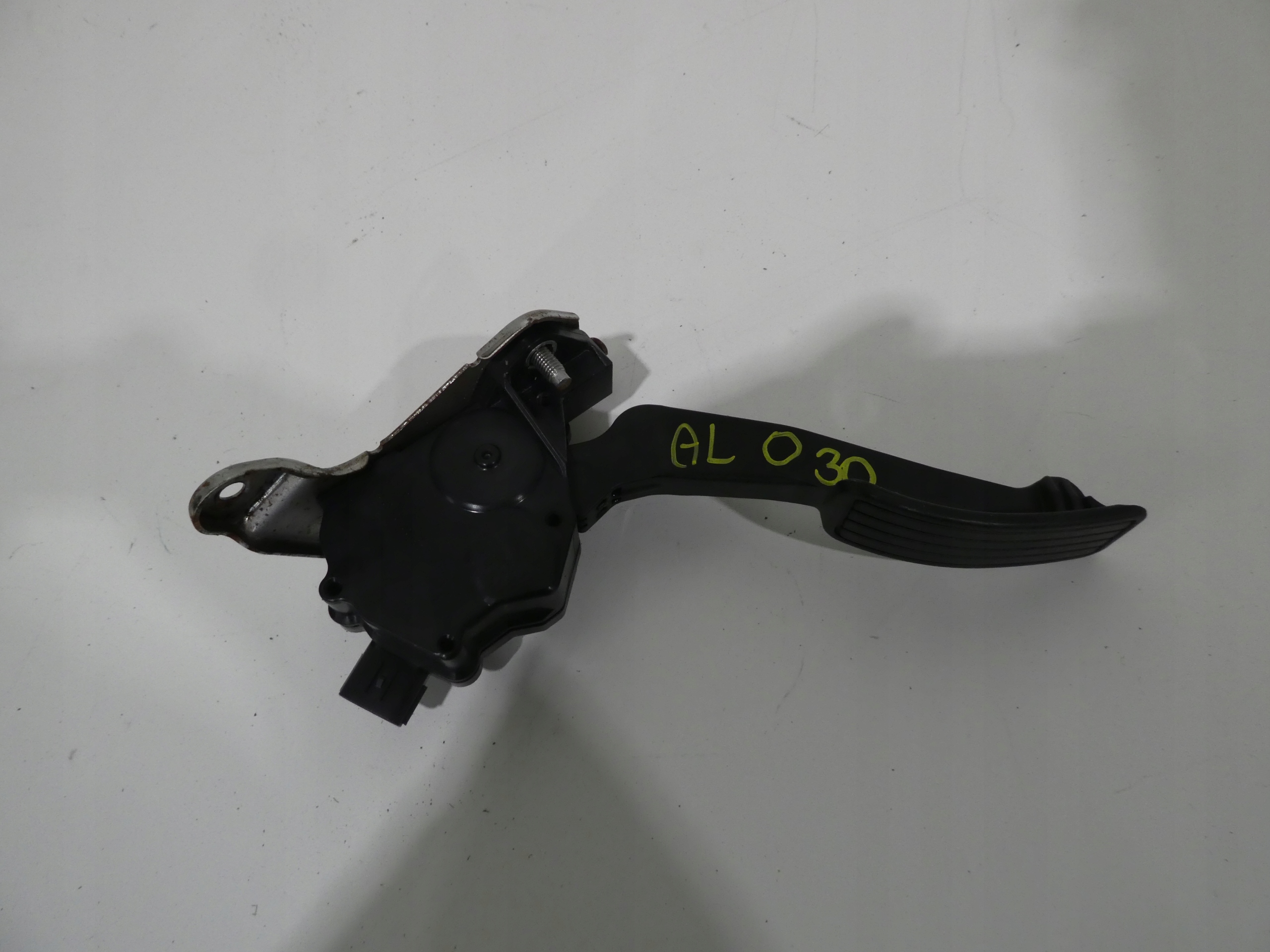 SUBARU FORESTER III gaspedal 36010AG140