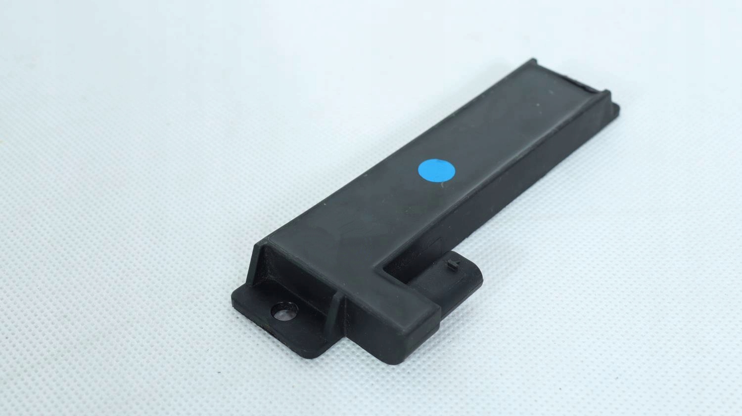 TESLA MODEL X CZUJNIK ANTENA KLUCZYKA 1043129-00-B Producent części Tesla