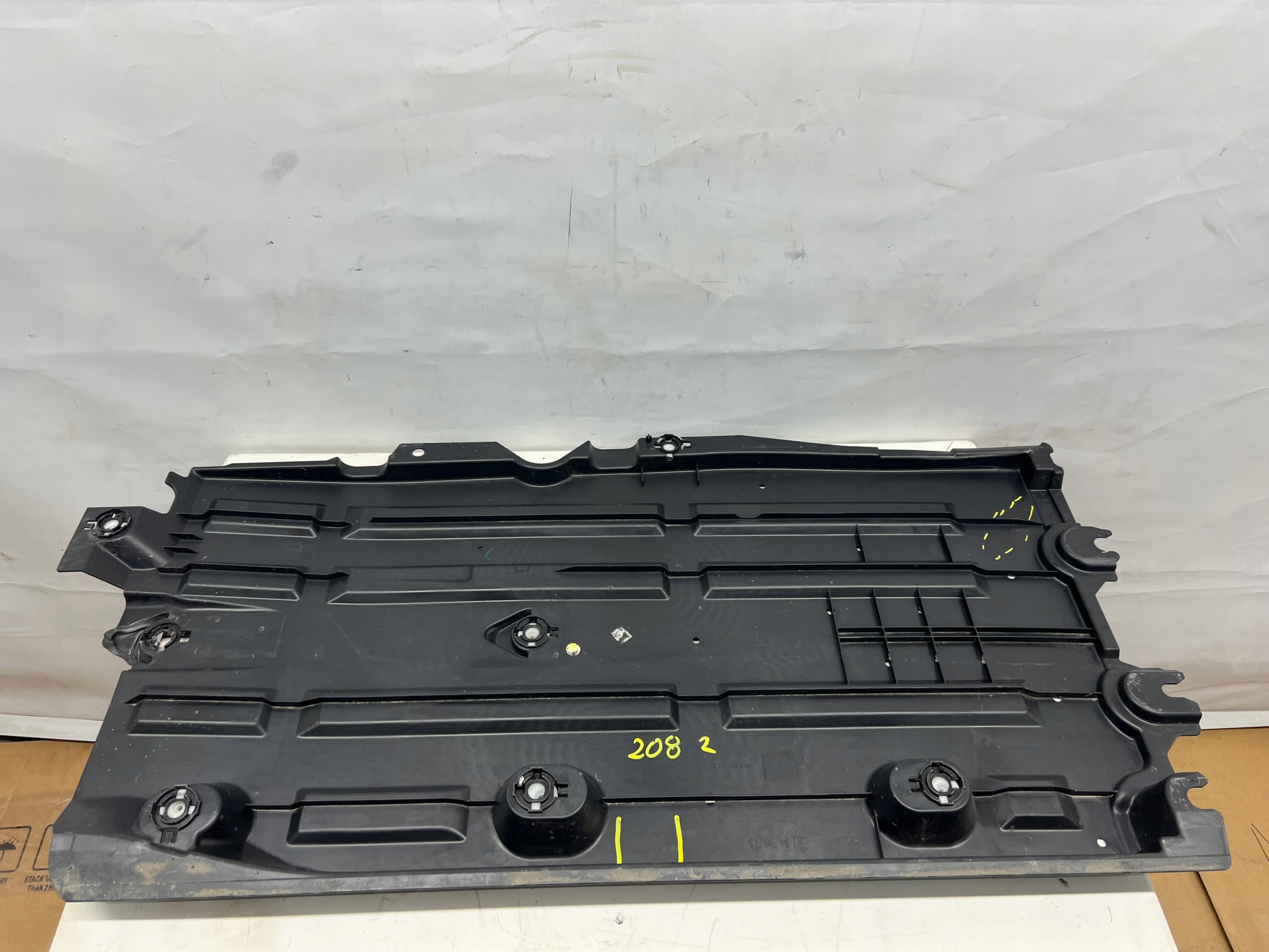 Peugeot 208 II Blende Abdeckung abdeckung Unterfahrschutz 9823545780