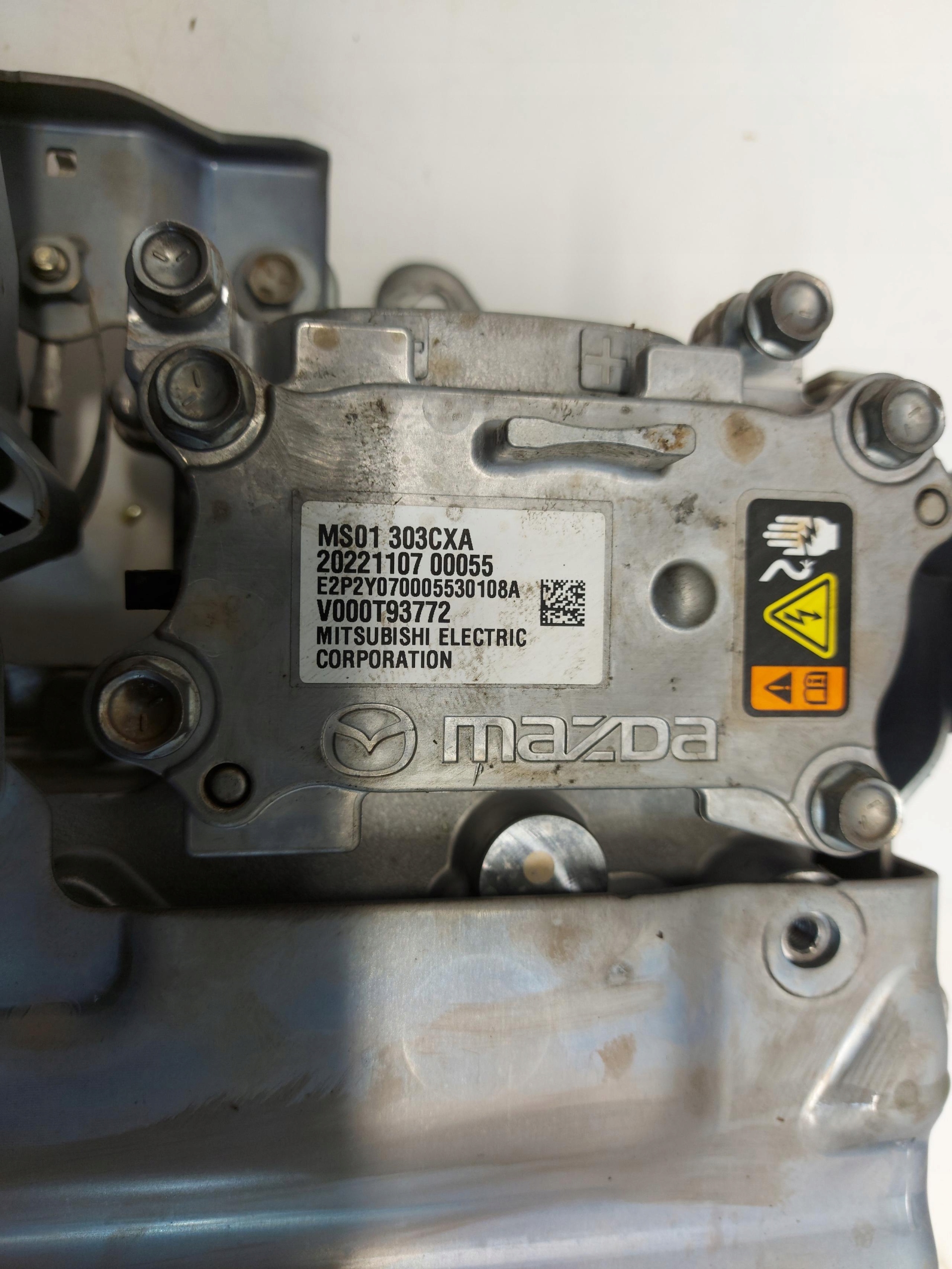 Mazda CX60 PHEV KONWERTER INWERTER di tensione MS01303C0A