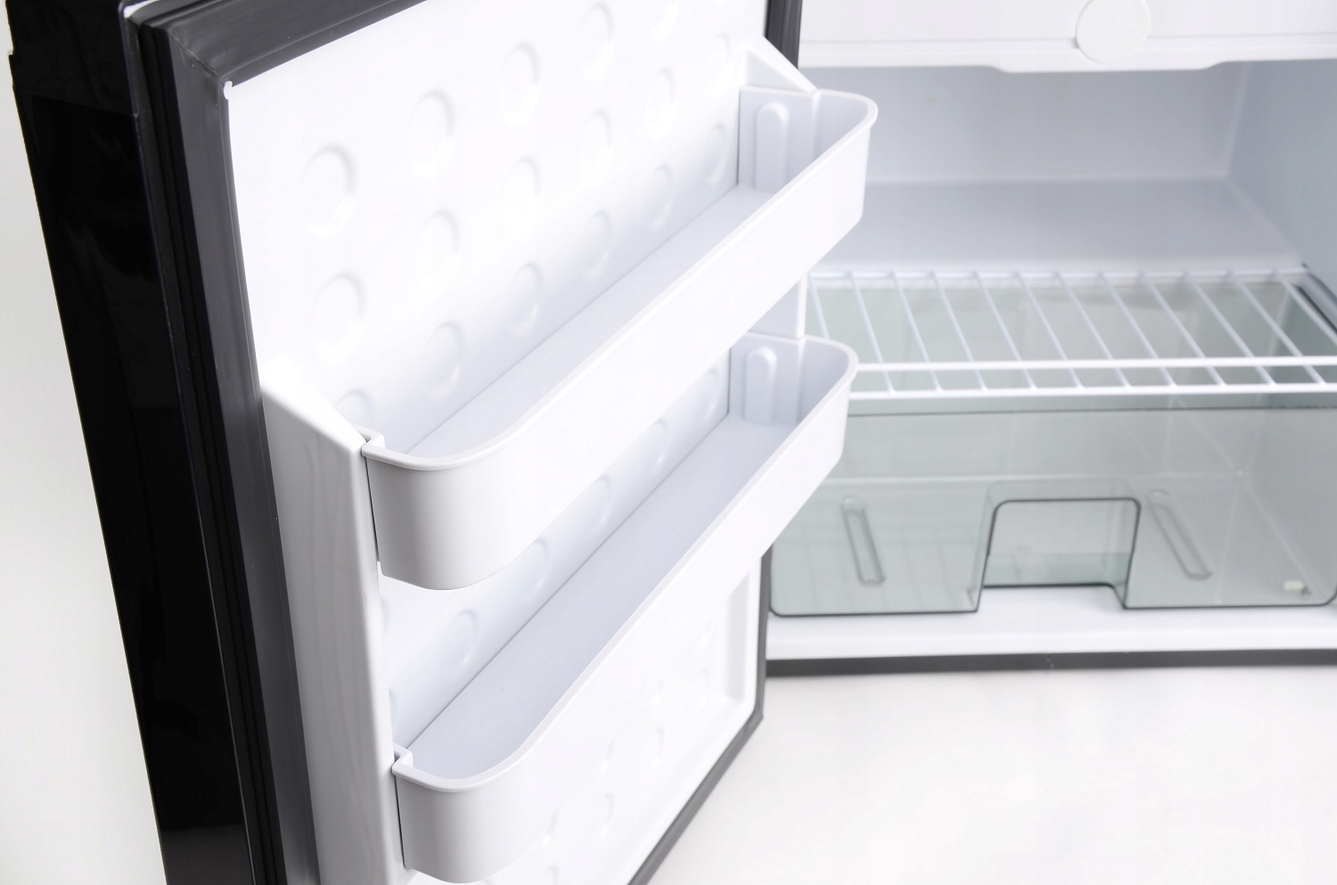 LODOWKA SPREZARKOWA VIGO COOL 12 24 230V 65L Part number V65C