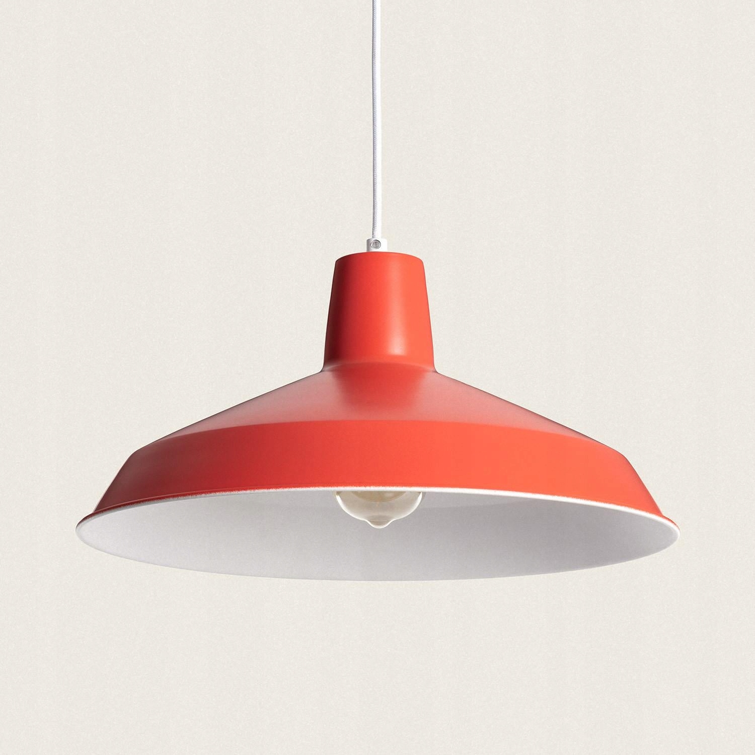 Závěsná lampa z kovu Meistter