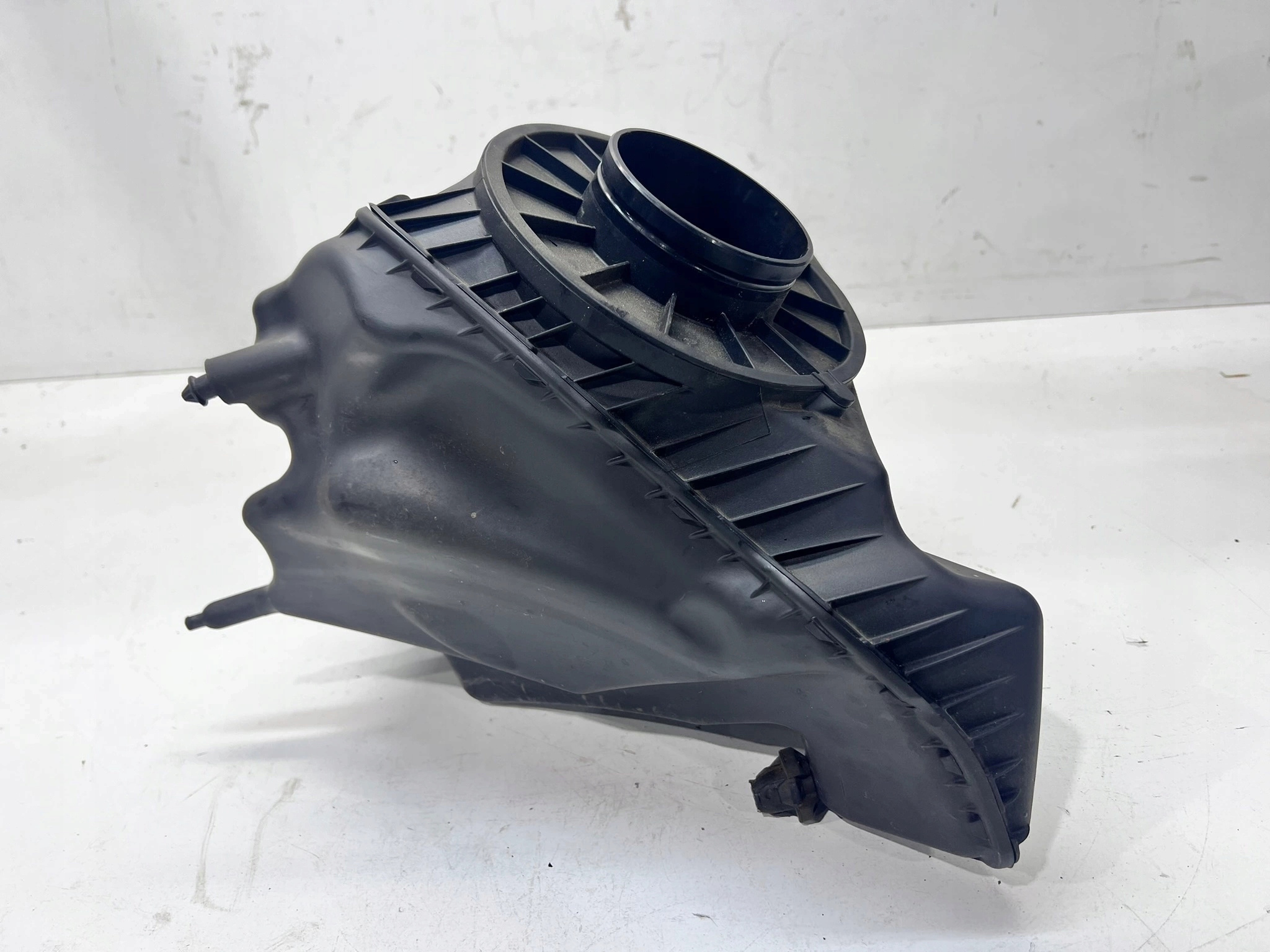 Gehäuse filter luft AUDI A6 C7 4G0133836Q