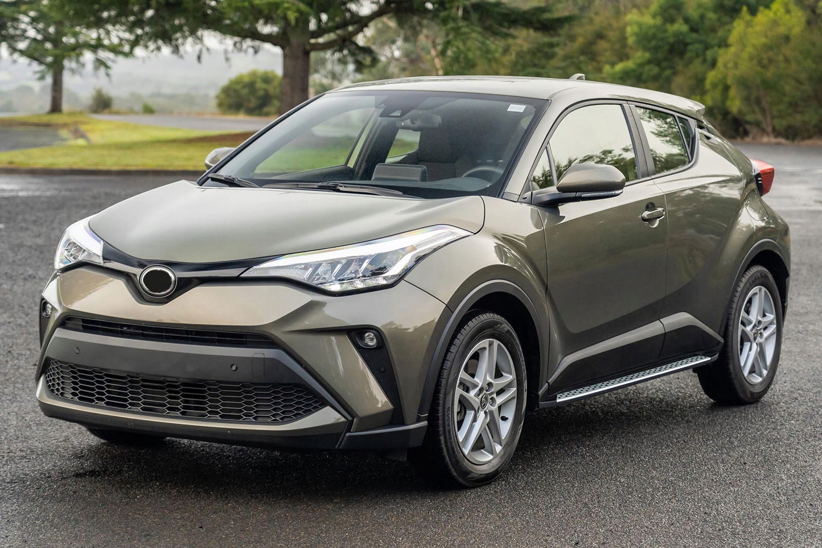 TOYOTA C-HR AX10 2016+ STOPNIE BOCZNE PROGI SAMOCHODOWE OEM Producent części Inny