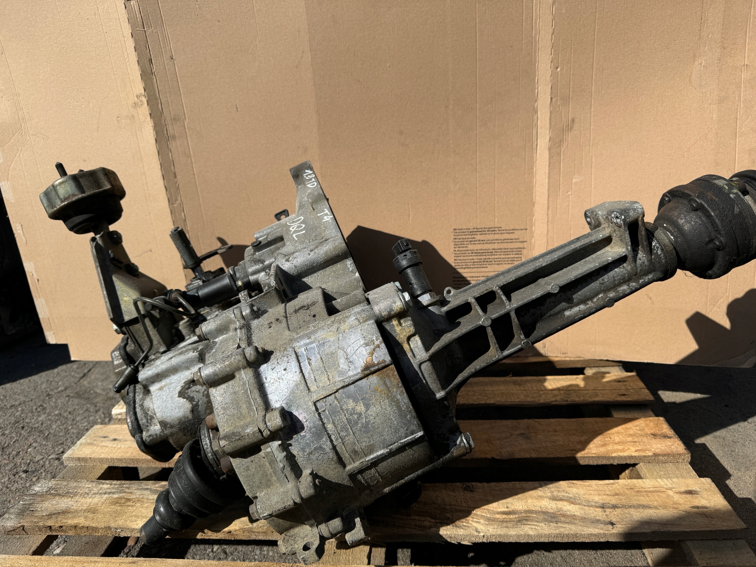 SKRZYNIA BIEGÓW VW T4 1.9 TD DQL TRANSPORTER ORYGINAŁ KOMPLETNA ABL 68KM Numer katalogowy części DQL