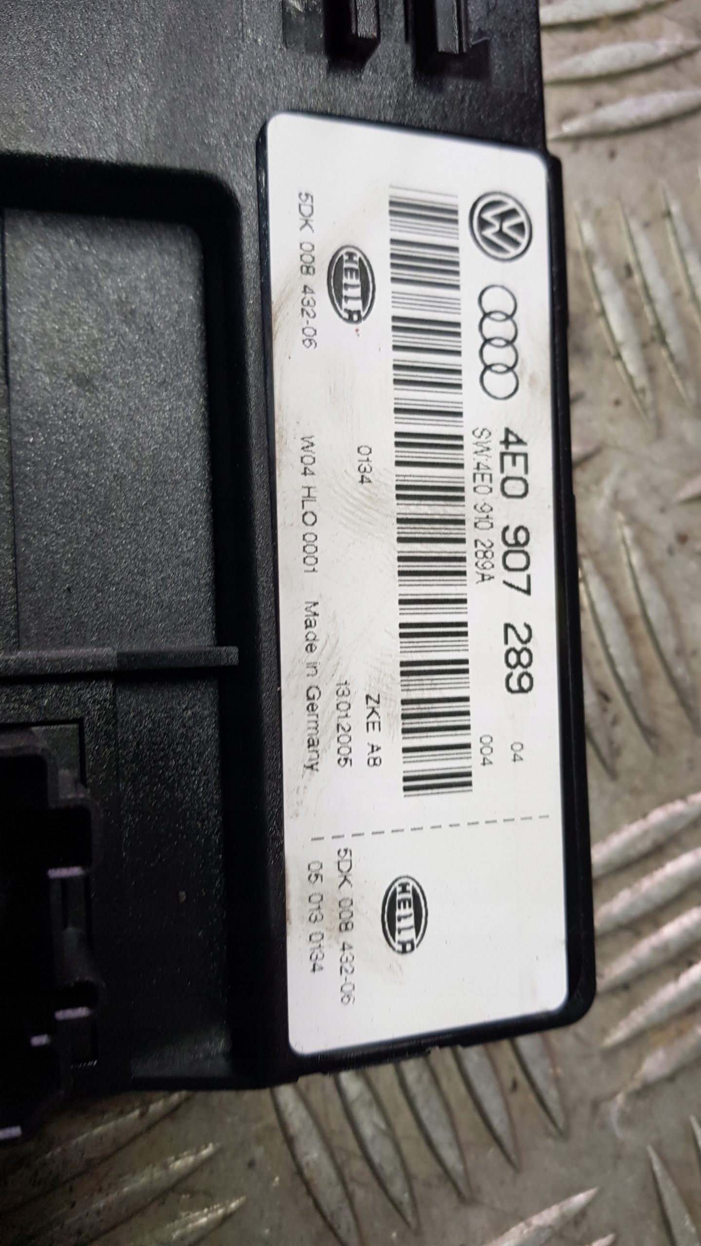 AUDI A8 D3 comfort control unit control unit 4E0907289