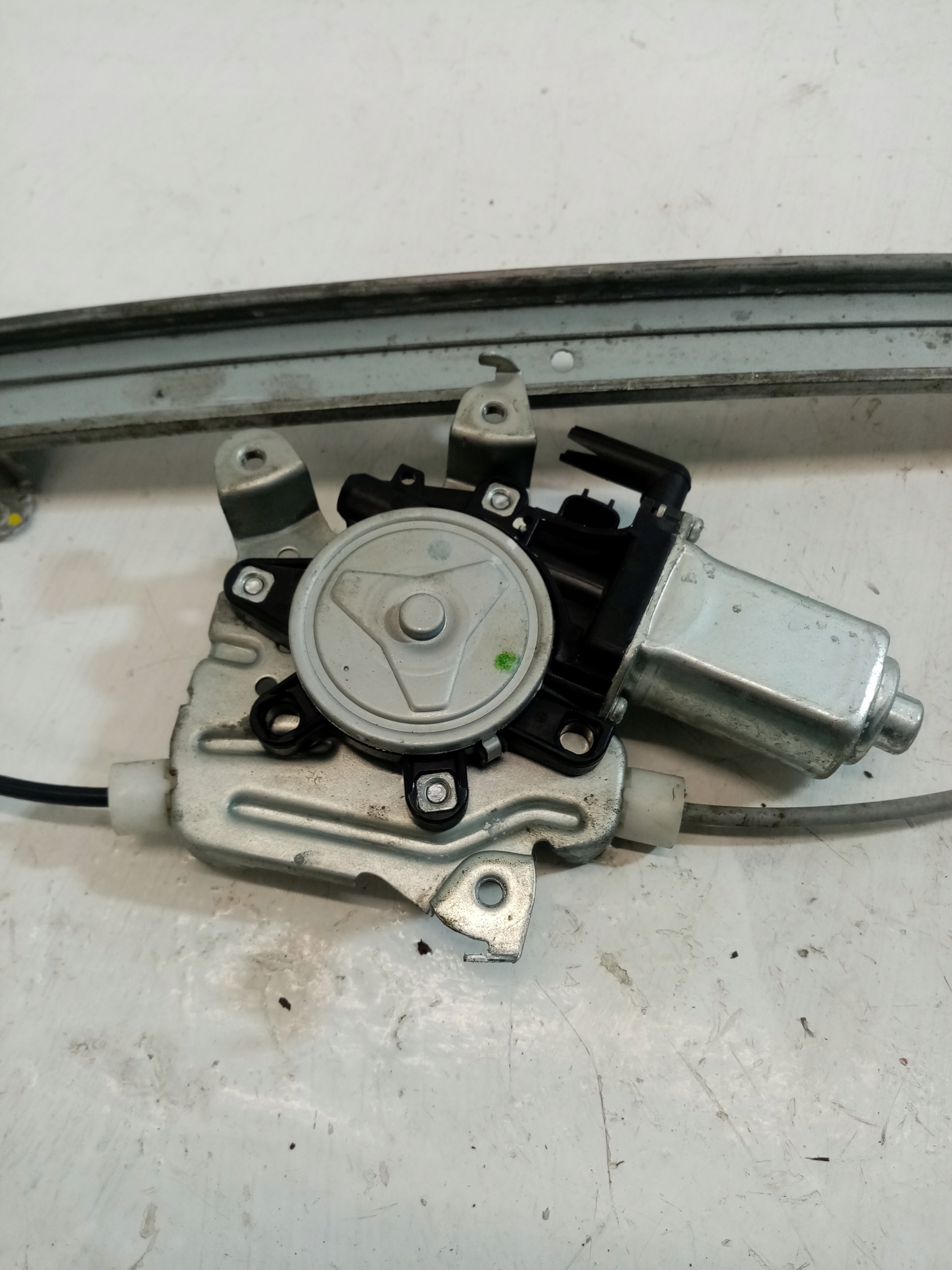 ELE mechanism windows right front NISSAN TIIDA A8643-647-01