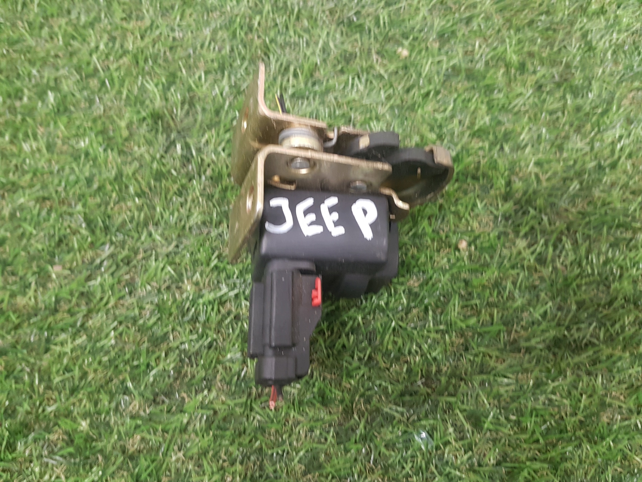 lock bonnet boot JEEP GRAND CHEROKEE