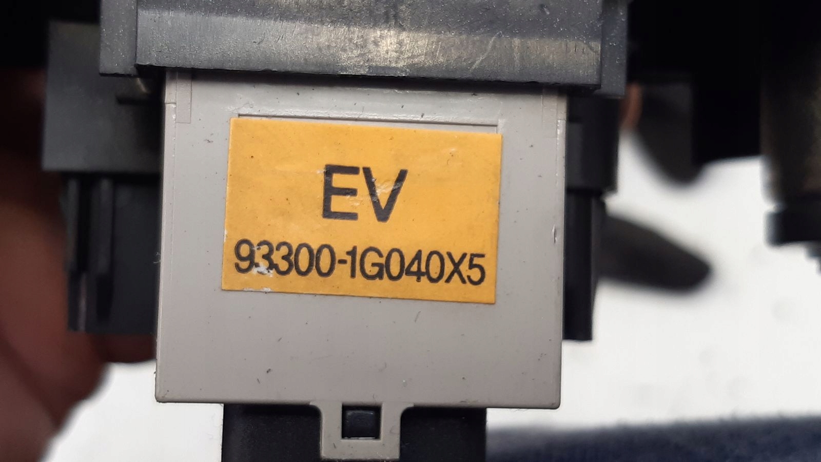adapter zapalniczki switch ESP Kia Rio II 1,4