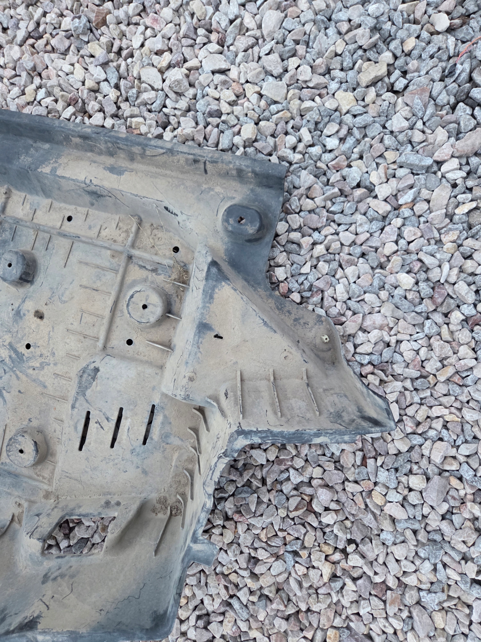 abdeckung Blende Abdeckung Unterfahrschutz VOLKSWAGEN T5 T6 7E0825205