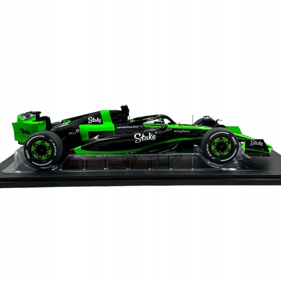 Solido 1/18 – KICK Sauber F1 Team C44 – Z. Guanyu – GP Bahreïn 2024 – Modèle Ultra Détaillé