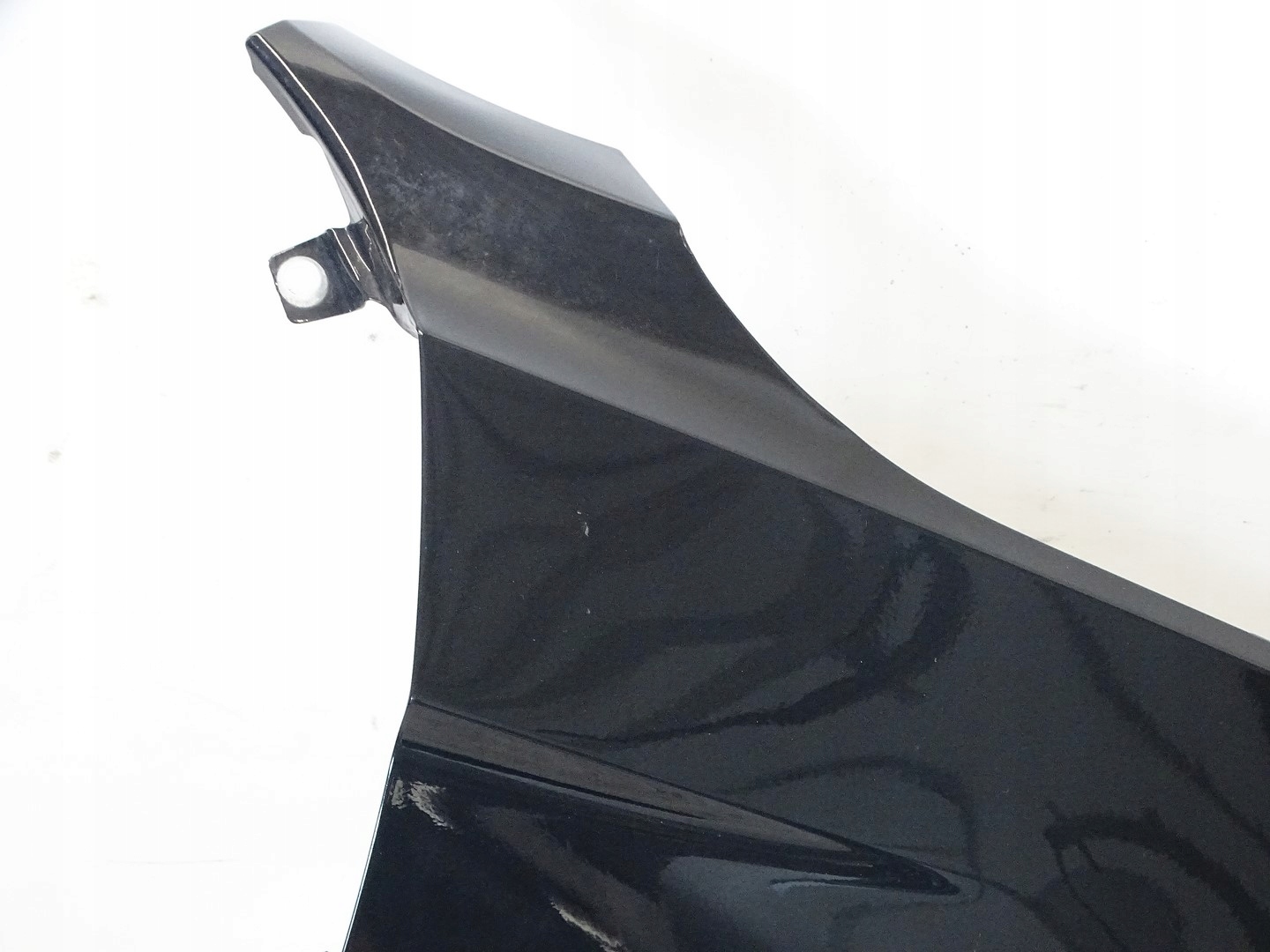 fender right front front VW PASSAT B8 14- LI7F