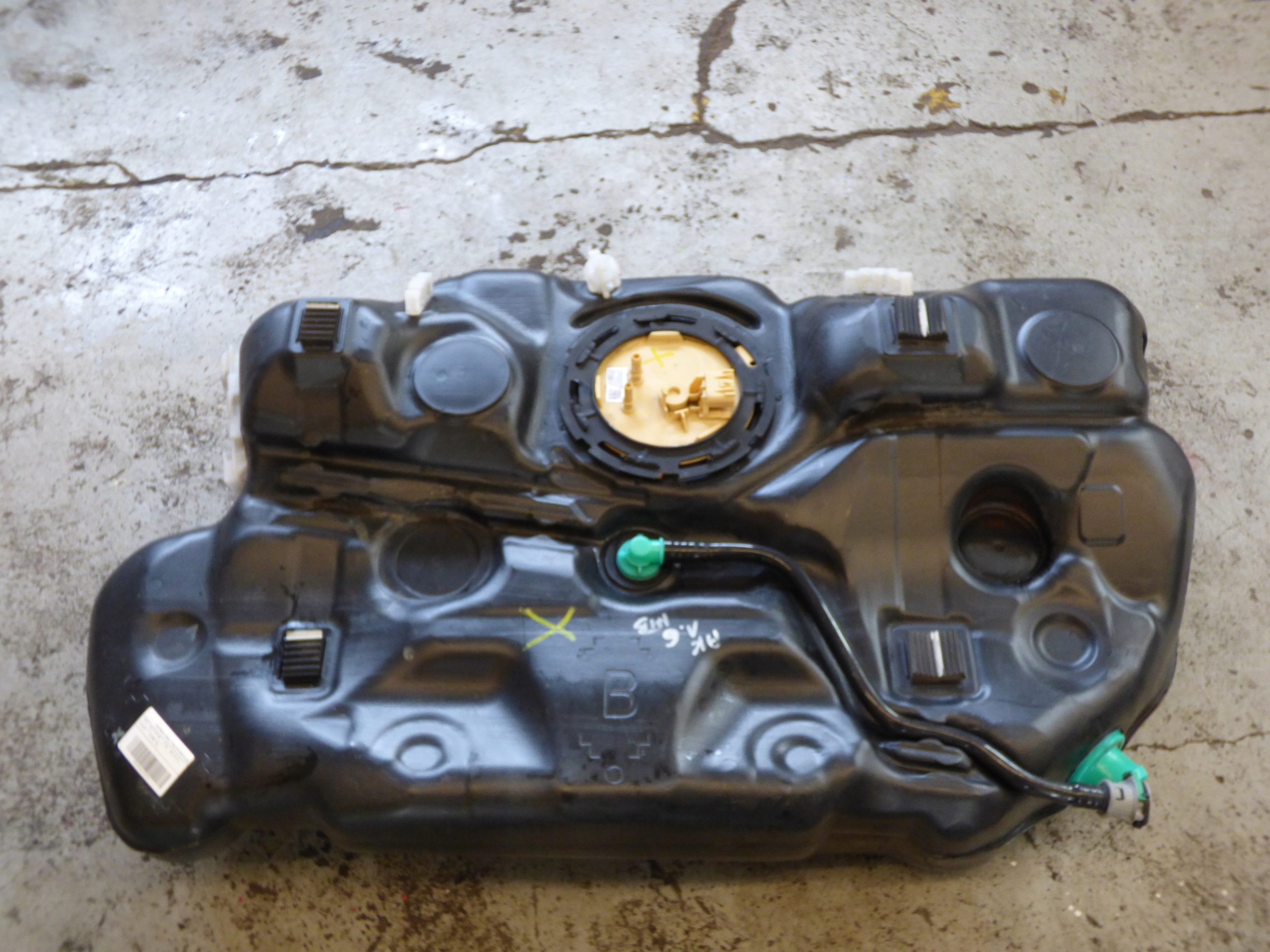 zbiornik paliwa ASTRA K V 1.6 CDTI