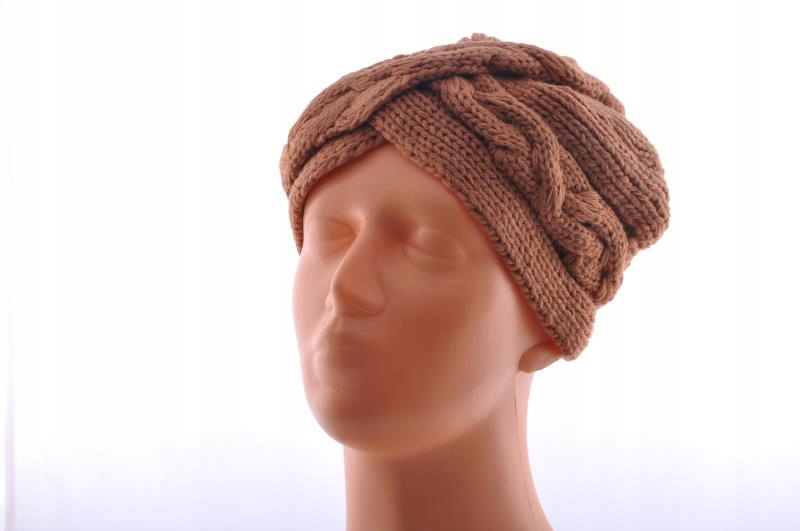 CZAPKA TURBAN BRĄZOWA DAMSKA Z GUZIKIEM
