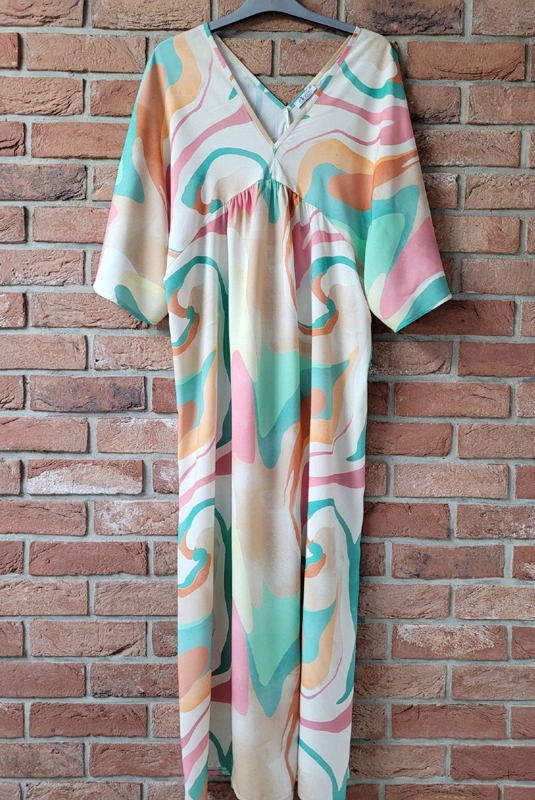 Luźna sukienka kimono Spin Minouu