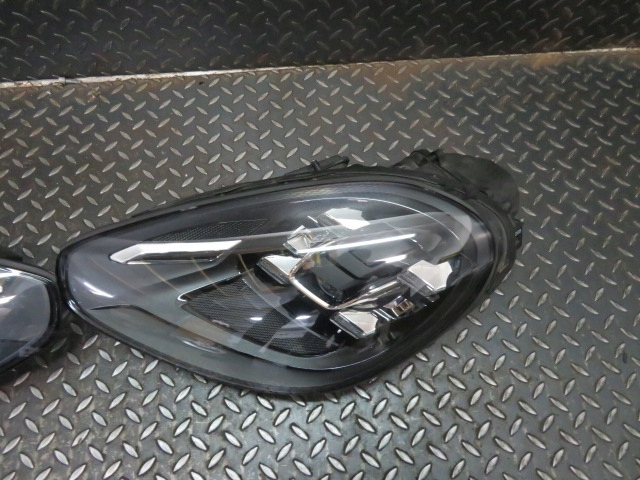 LAMPA LEWA FULL LED PORSCHE CAYENNE 7P5941035K