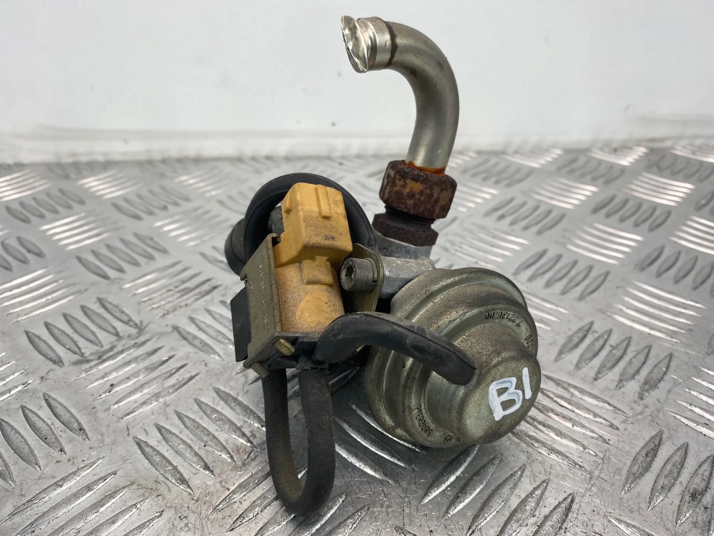 valve sensor vacual MERCEDES ML W163 A1121400060