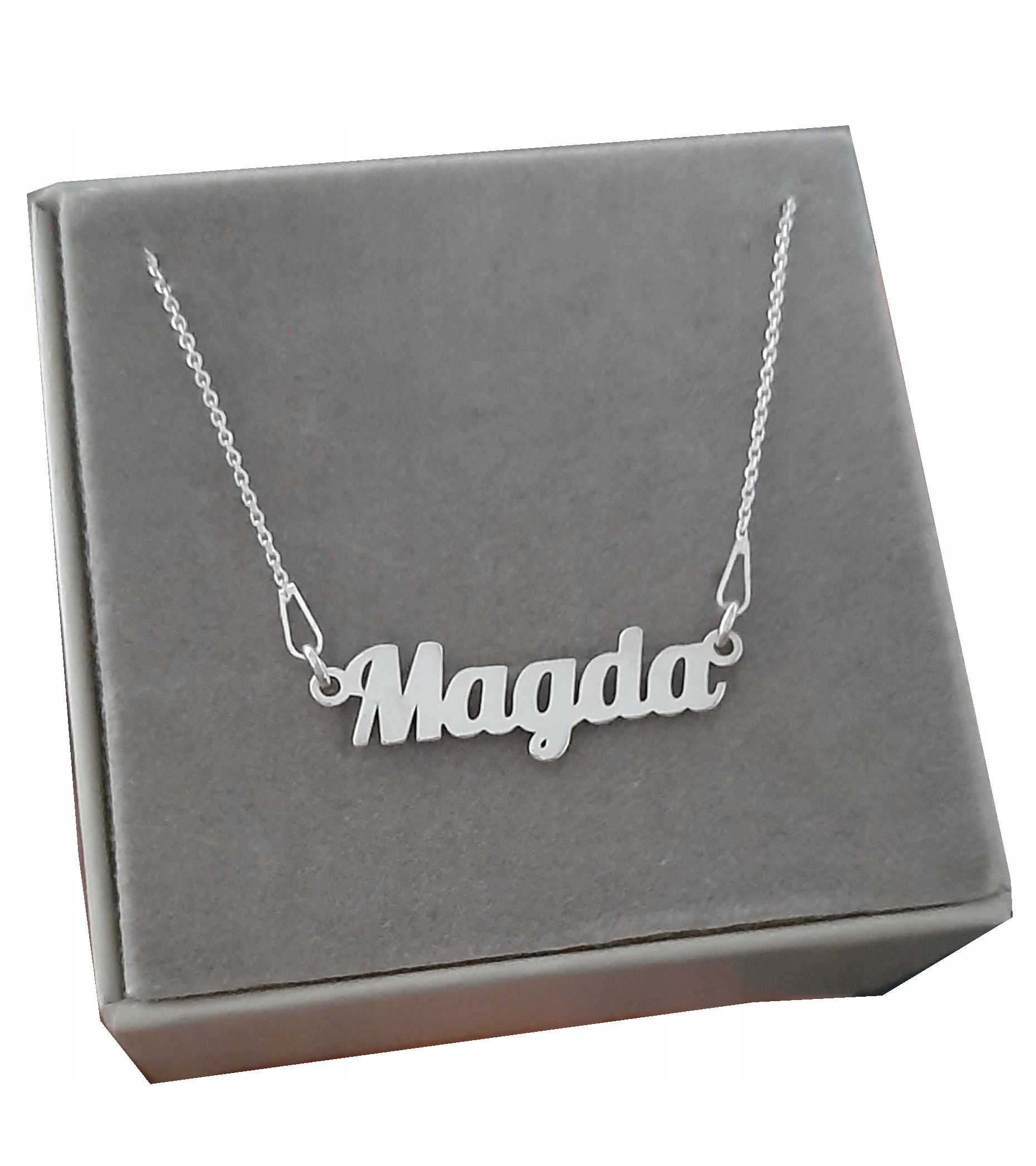 

Srebrny naszyjnik z imieniem Magda srebro 925
