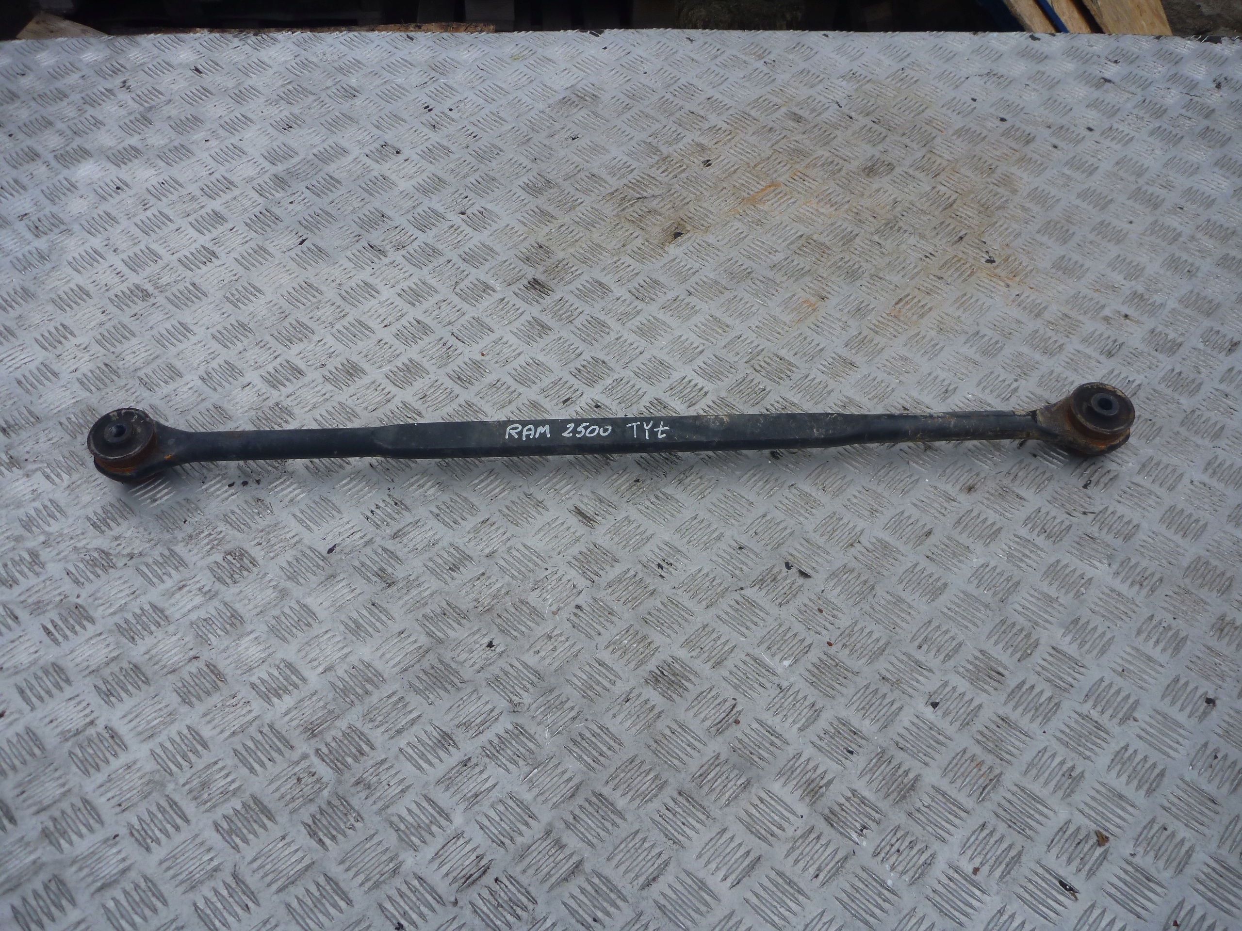 Тяга Panhard Задняя Задняя Dodge Ram 3500 2500 2015