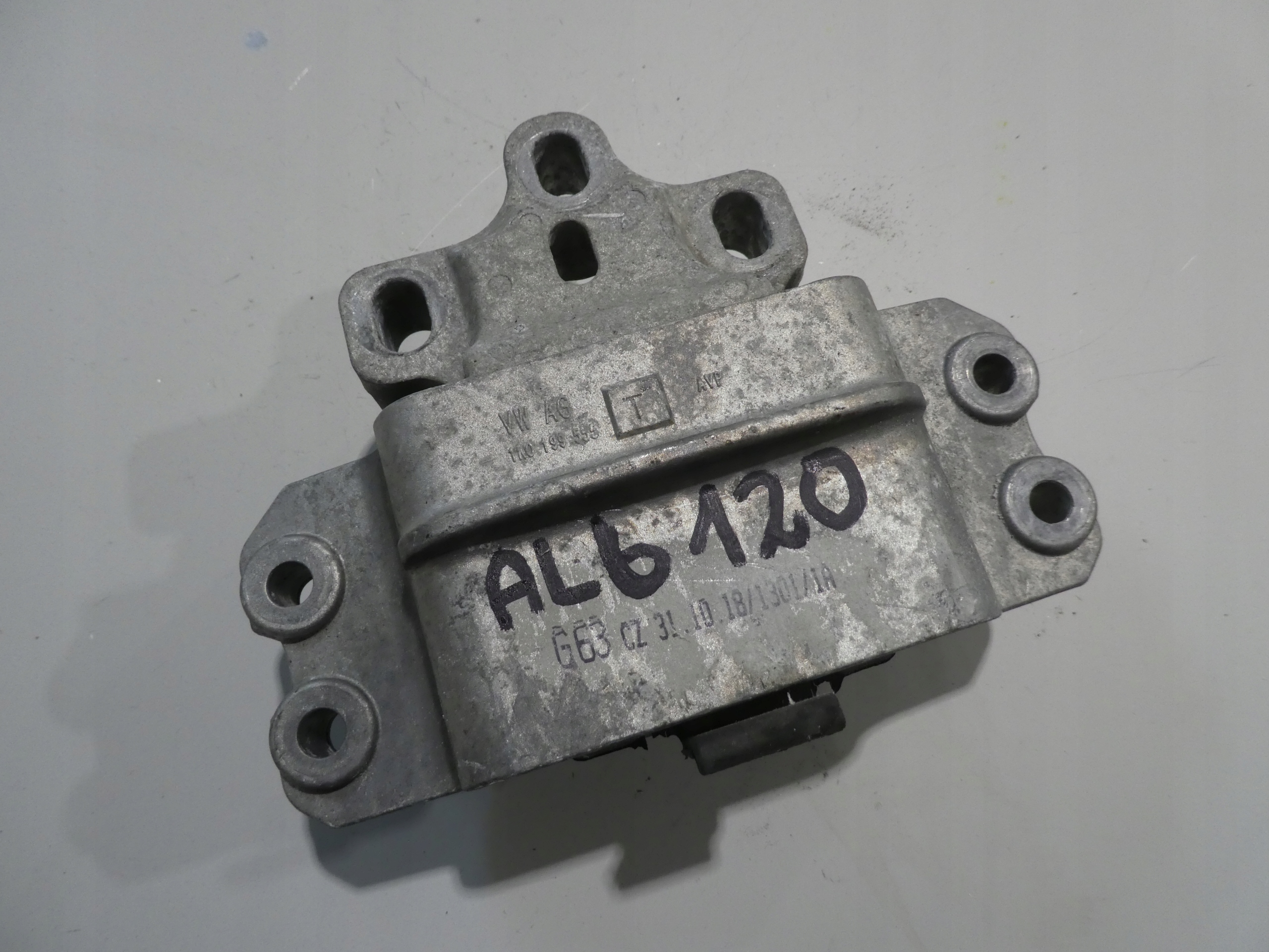 holder gearbox mounting 1K0199555T AUDI VW SEAT
