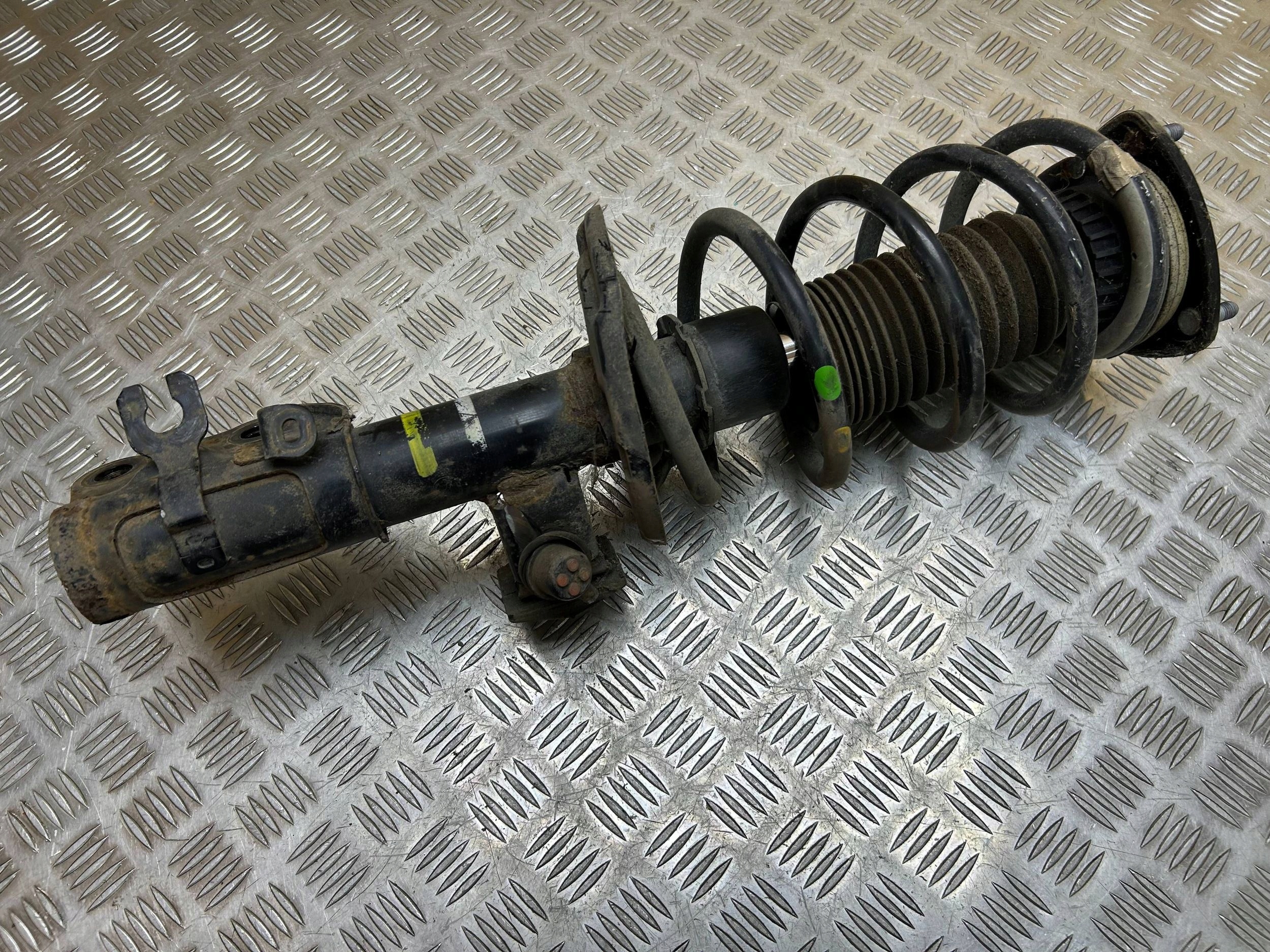 shock absorber front right Mazda 6 GJ 2016