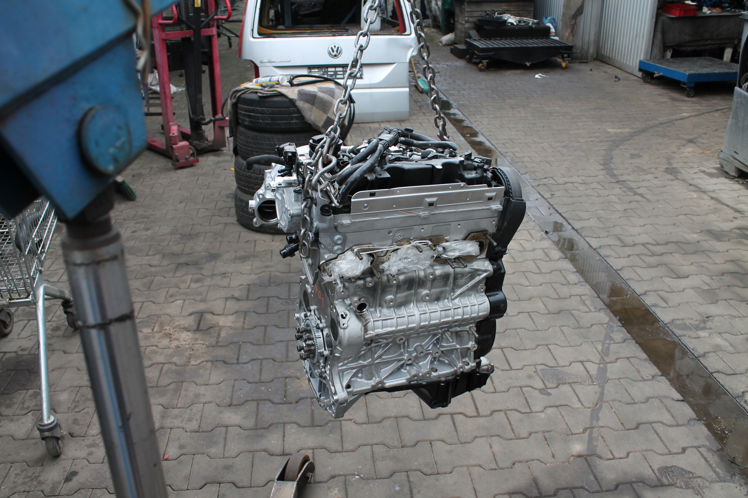 engine complete AUDI 2,0 TDI DEZ 40 TYSKM