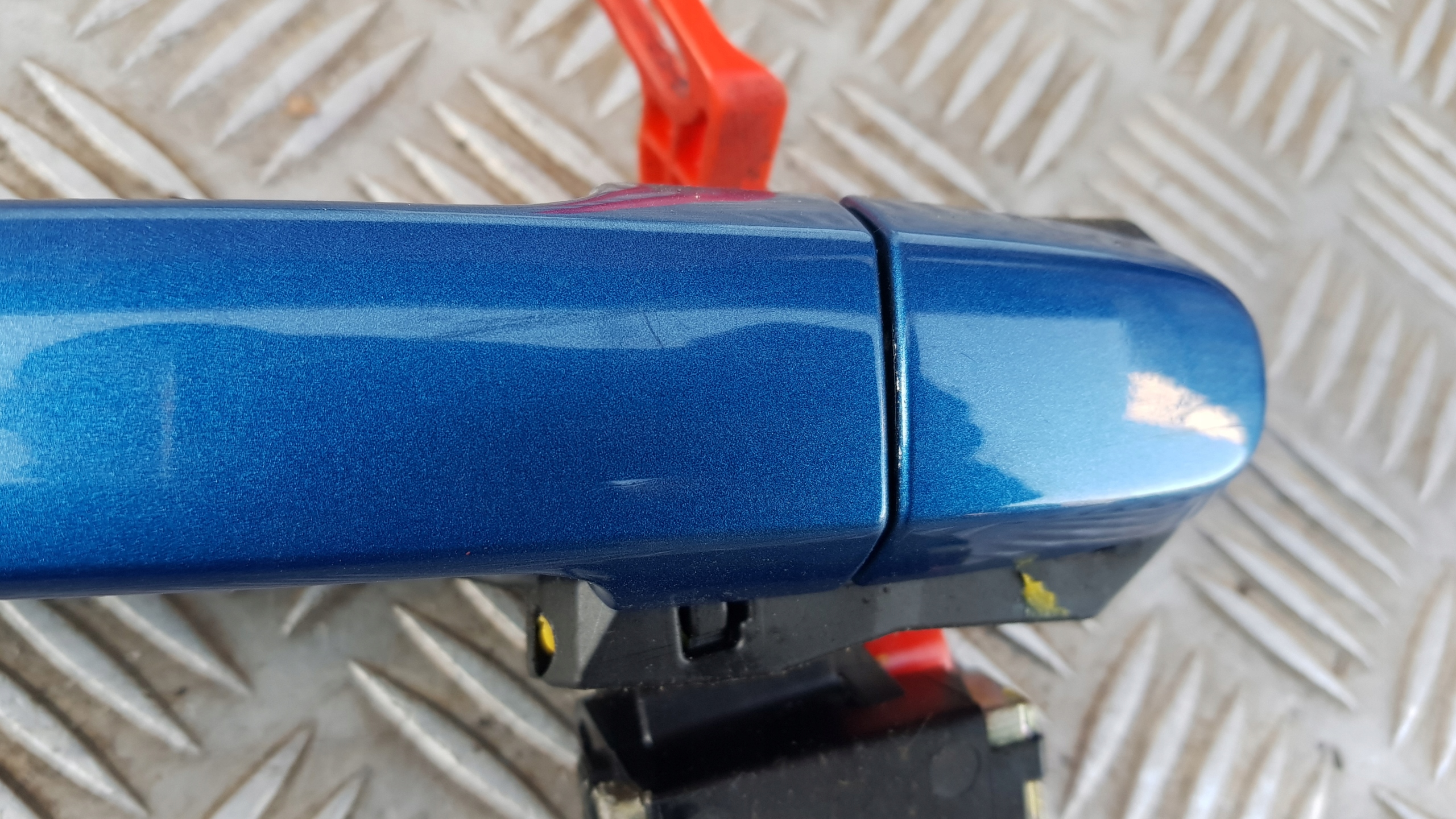 TOYOTA YARIS II handle right rear part 5D exterior