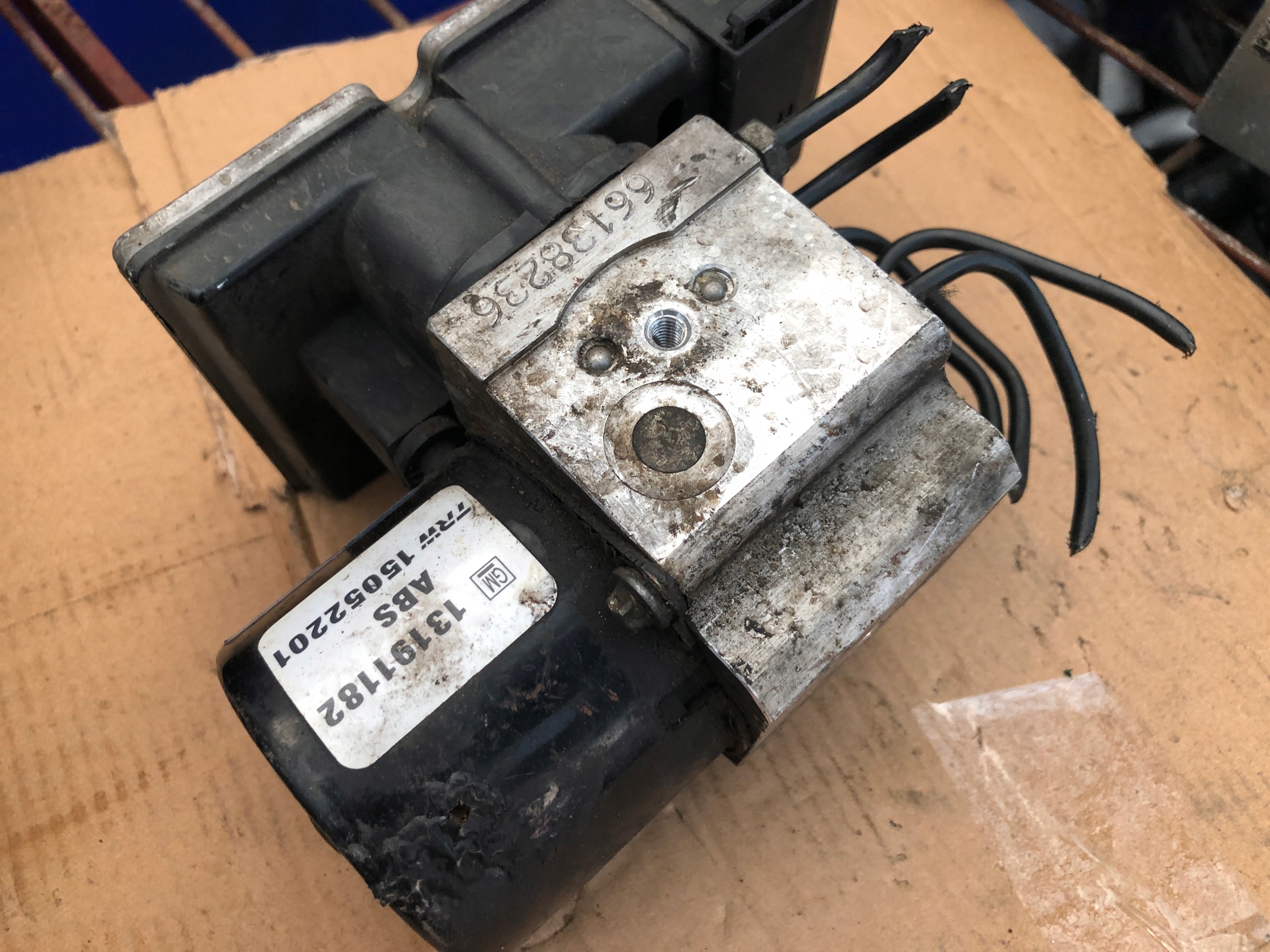 насос ABS opel Vectra C 13191182 15052201