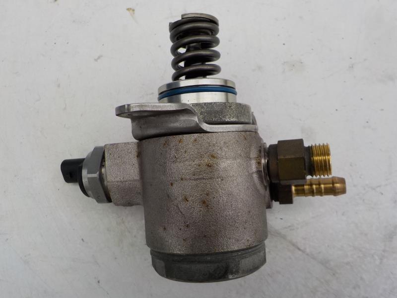 SKODA FABIA II 1.2 TSI feed pump 03C127026M