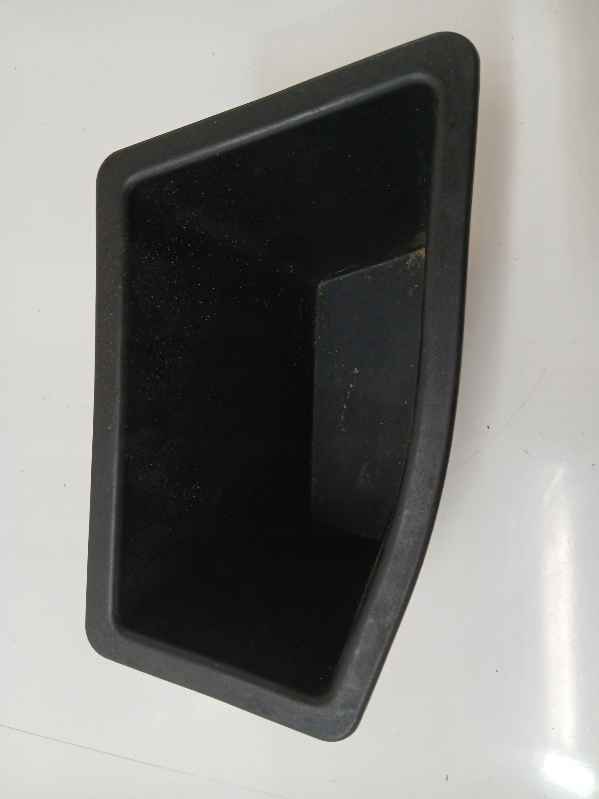 passenger compartment boot right BMW F22 OE 7296065