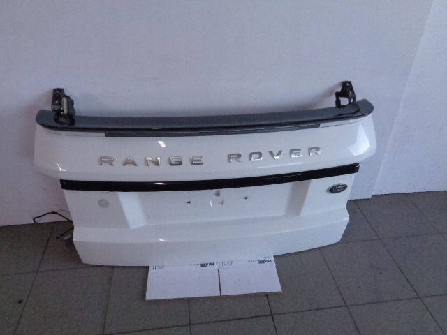 крышка багажника задняя спойл Range Rover Evoque и кабриолет L538 Цвет LRC867