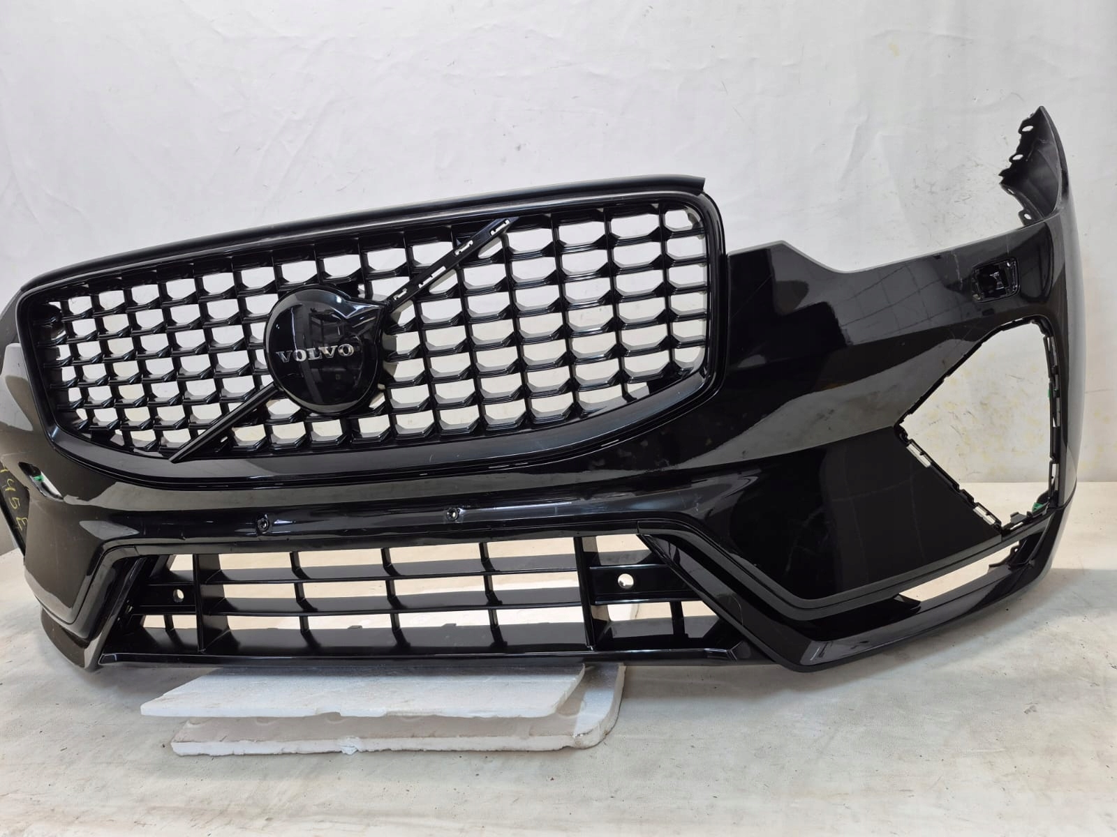 VOLVO XC60 II 2 R-design LIFT 21- bumper front front 4XPDC SPR 32296893