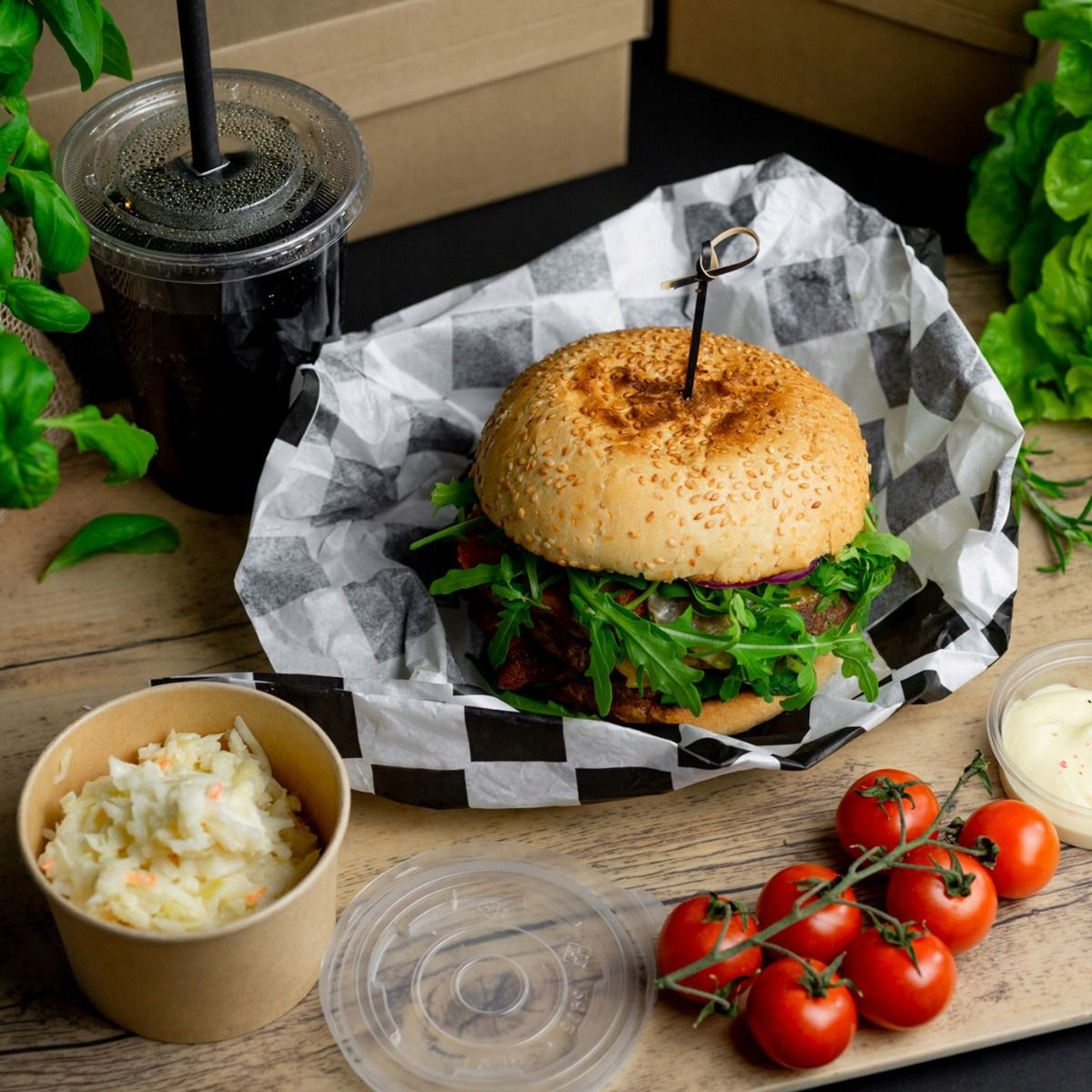 Papier Pakowy do Burgerów Żywności 30x40cm Krata Czarna 1000 sztuk Stan opakowania oryginalne