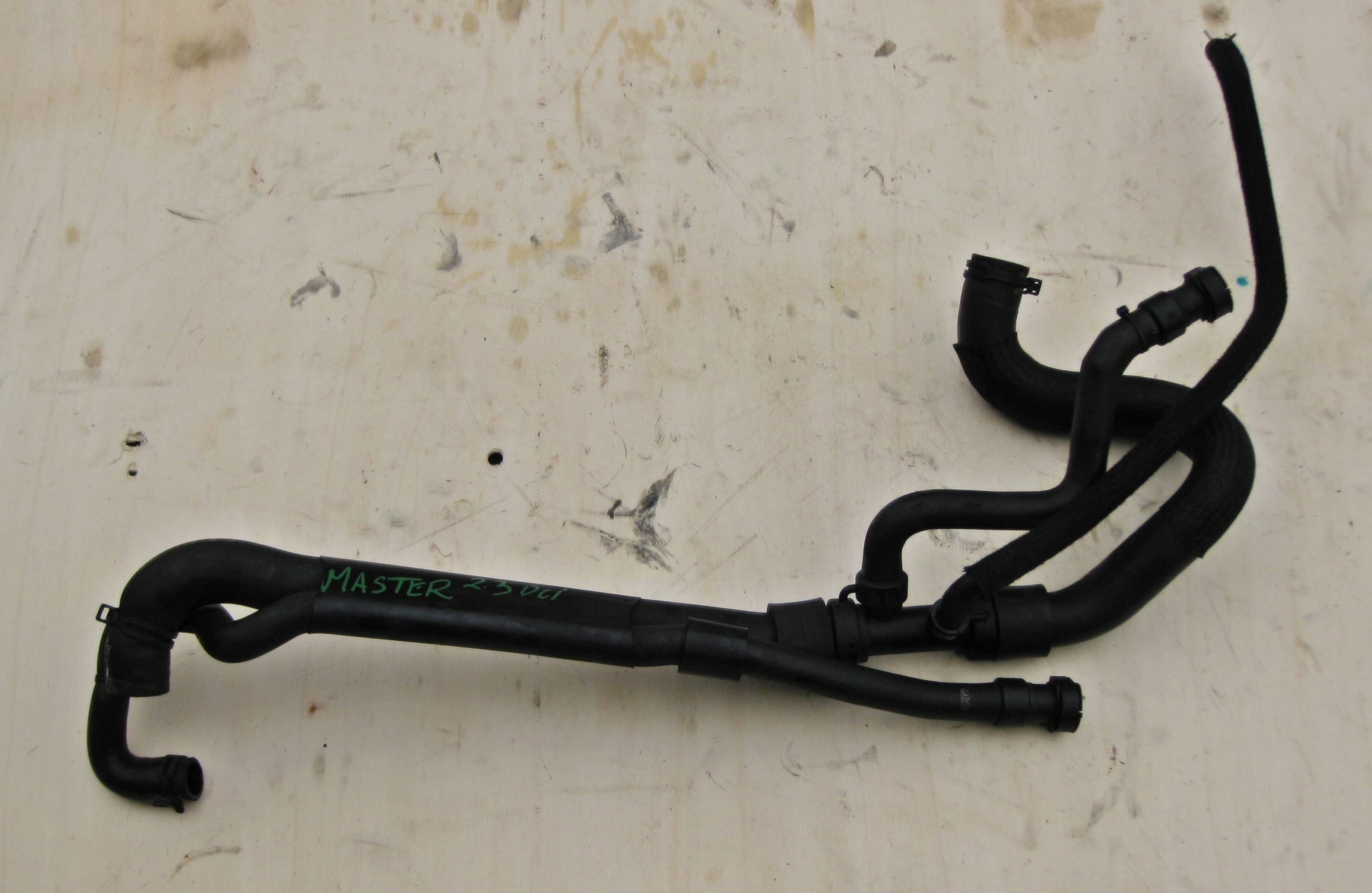 RENAULT MASTER III LIFT hadice hadice vody 215015155R