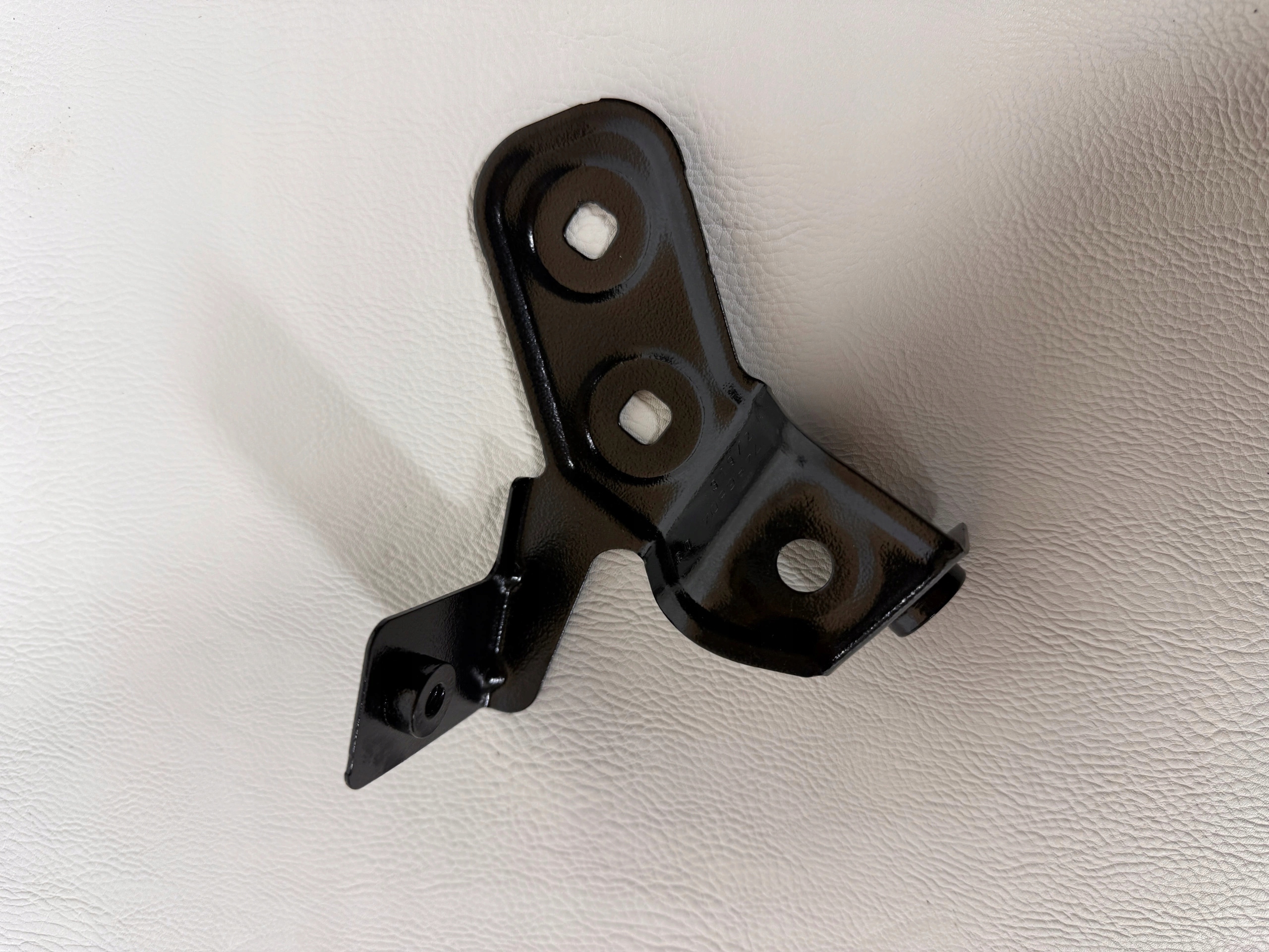 BMW G26 Console Support plaque Aile 7486804