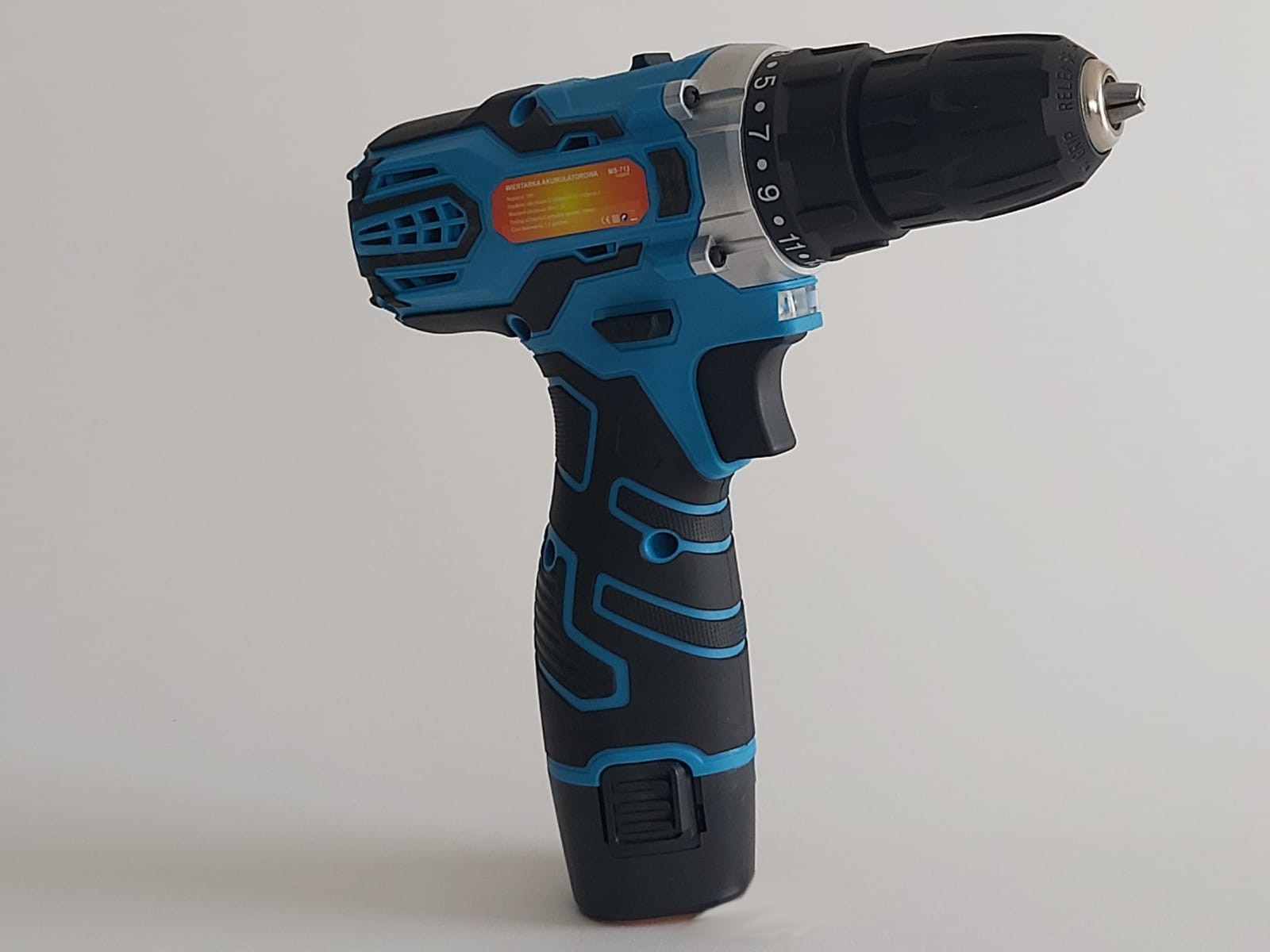 WKRĘTARKA AKUMULATOROWA WIERTARKA WALIZKA 2x AKU Typ akumulatora Li-Ion